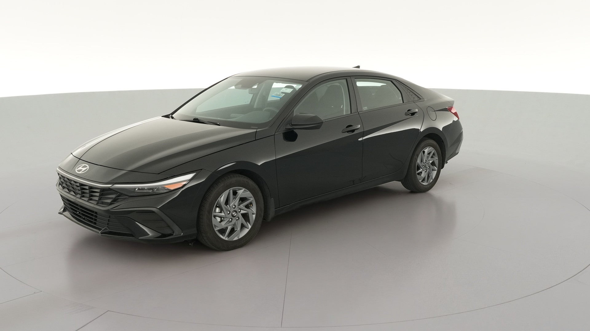 2024 Hyundai Elantra vehicle photo
