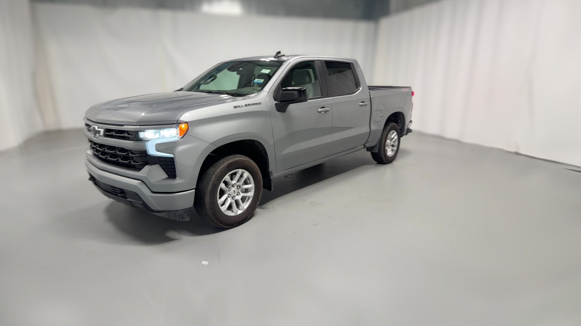 2026 Chevrolet Silverado 1500 Crew Cab vehicle photo