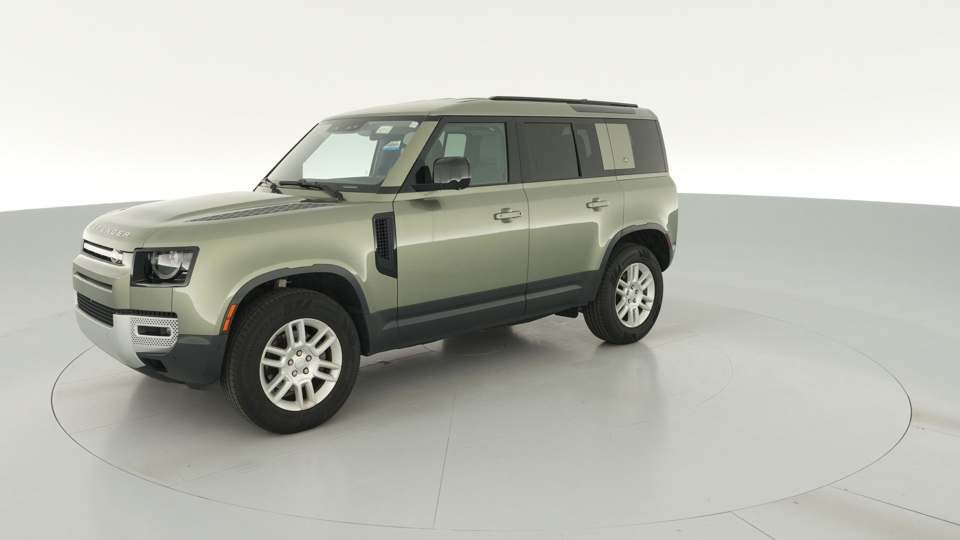 2022 Land Rover Defender 110 vehicle photo