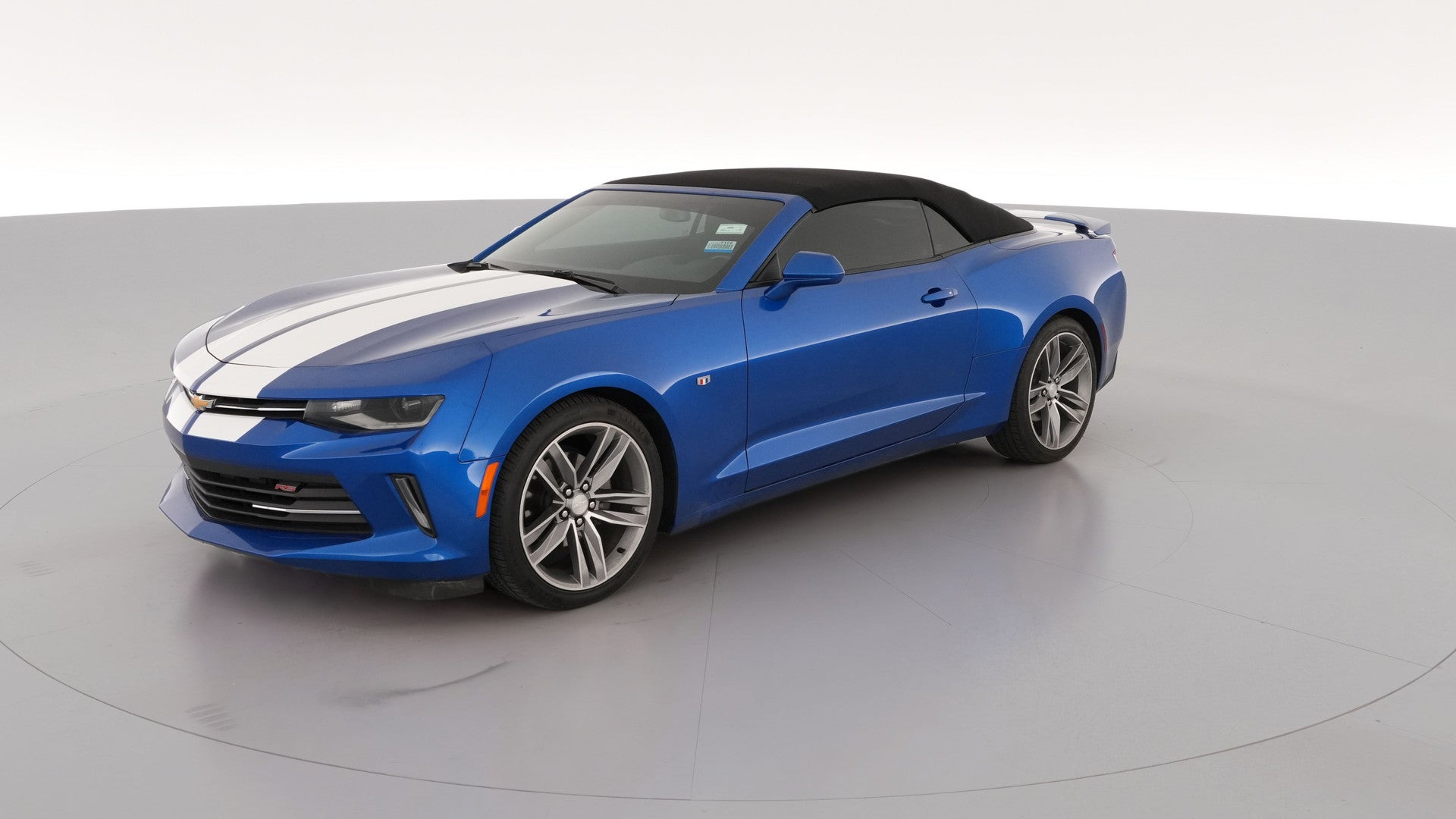 2018 Chevrolet Camaro vehicle photo