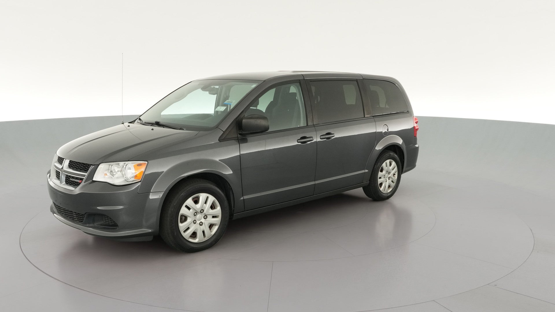 2018 Dodge Grand Caravan Passenger vehicle photo