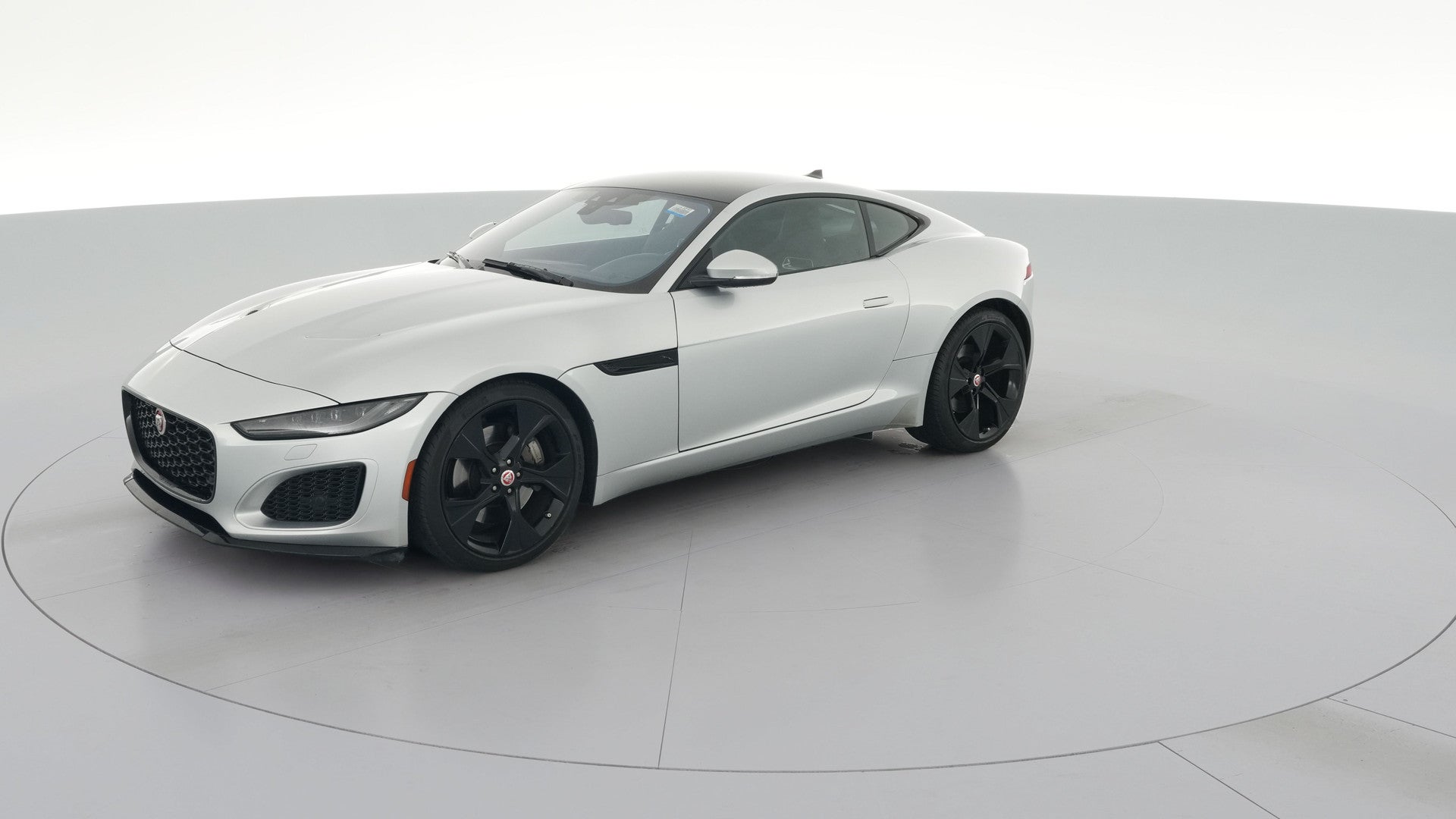 2021 Jaguar F-TYPE vehicle photo