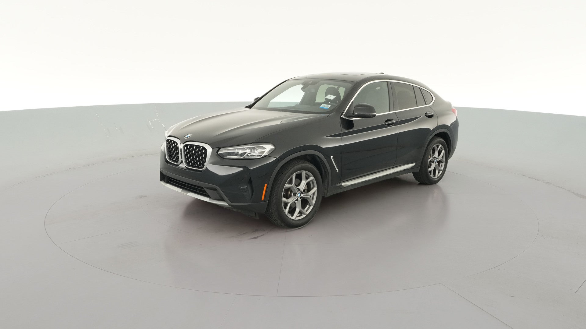 2024 BMW X4 vehicle photo
