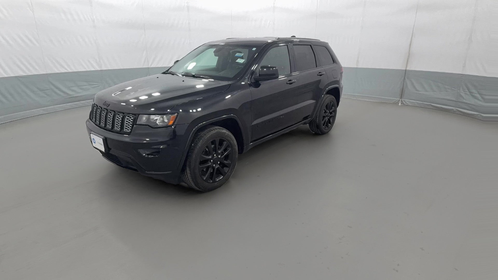 2018 Jeep Grand Cherokee vehicle photo