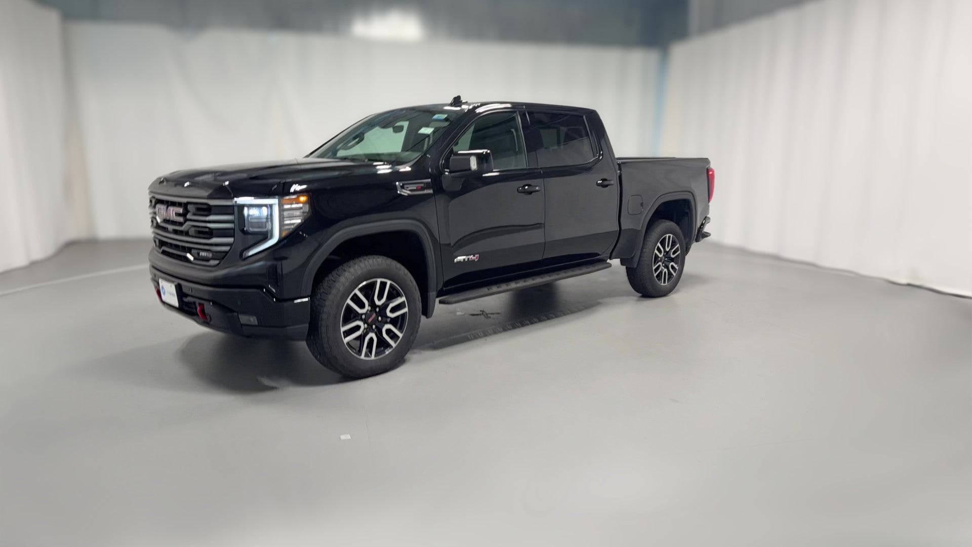 2026 GMC Sierra 1500 Crew Cab vehicle photo