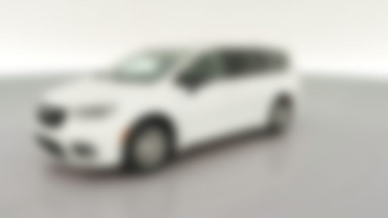 2024 Chrysler Pacifica vehicle photo