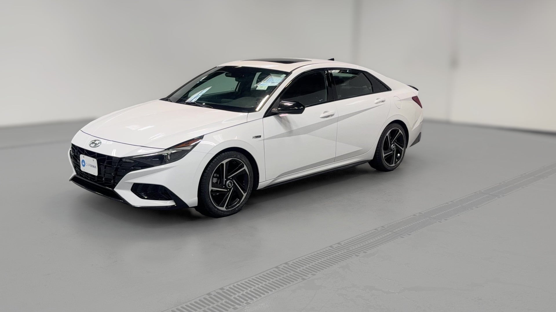 2023 Hyundai Elantra vehicle photo