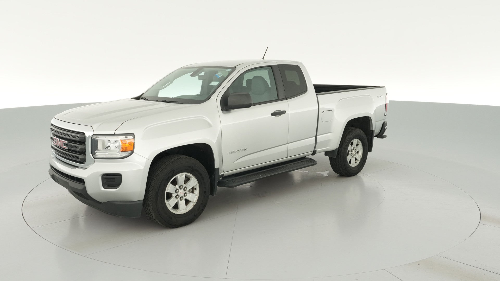 2016 GMC Canyon Extended Cab vehicle photo
