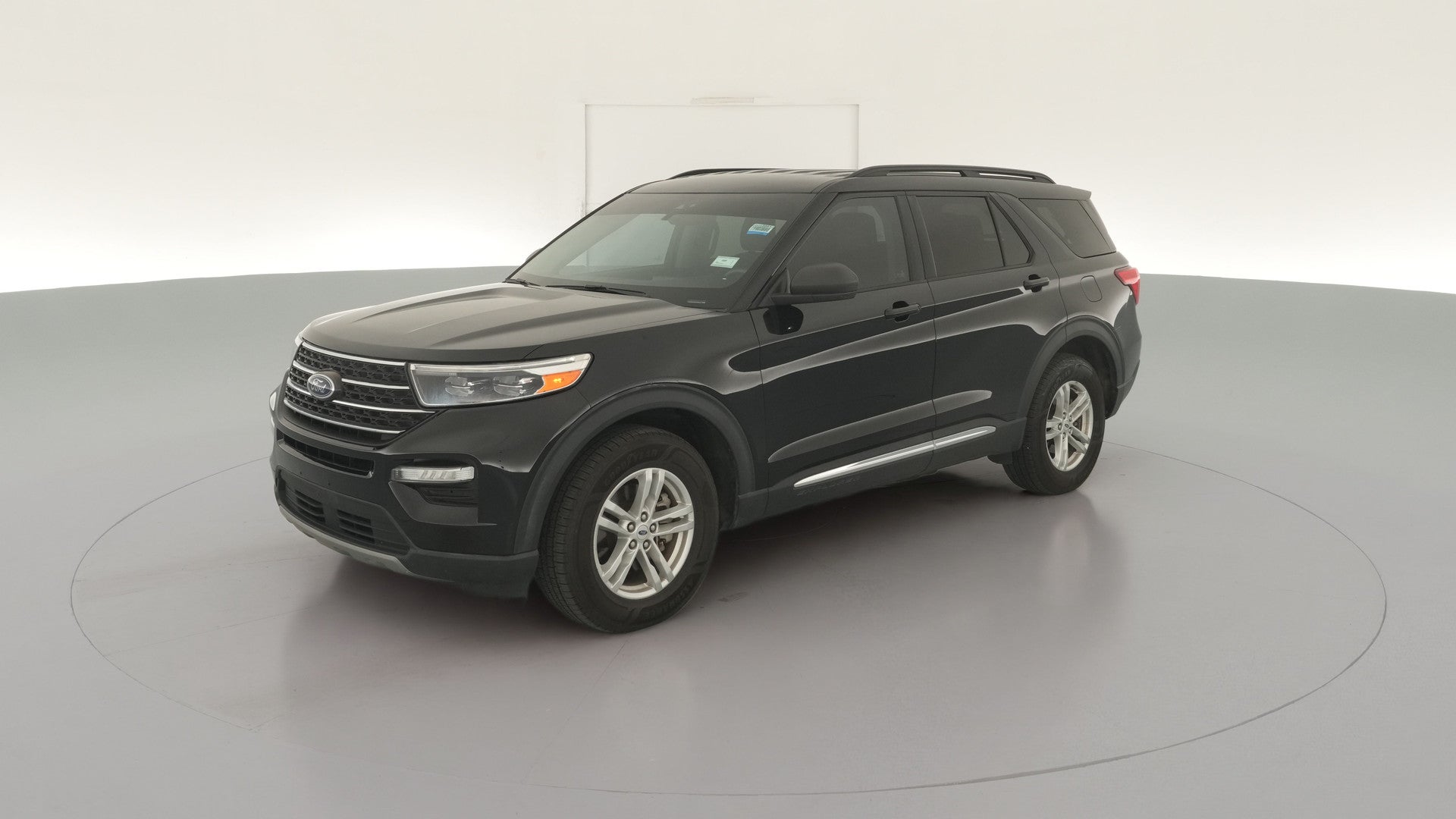 2023 Ford Explorer vehicle photo
