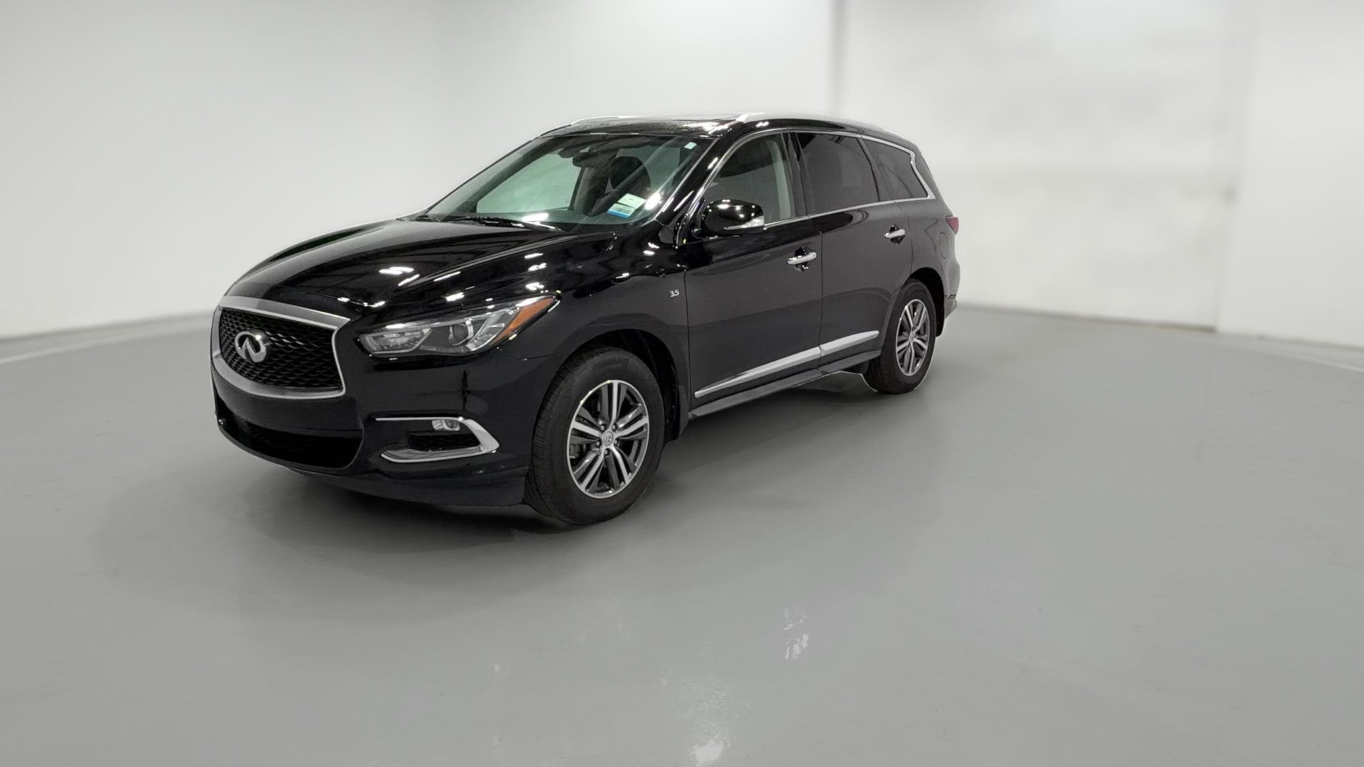 2017 INFINITI QX60 vehicle photo