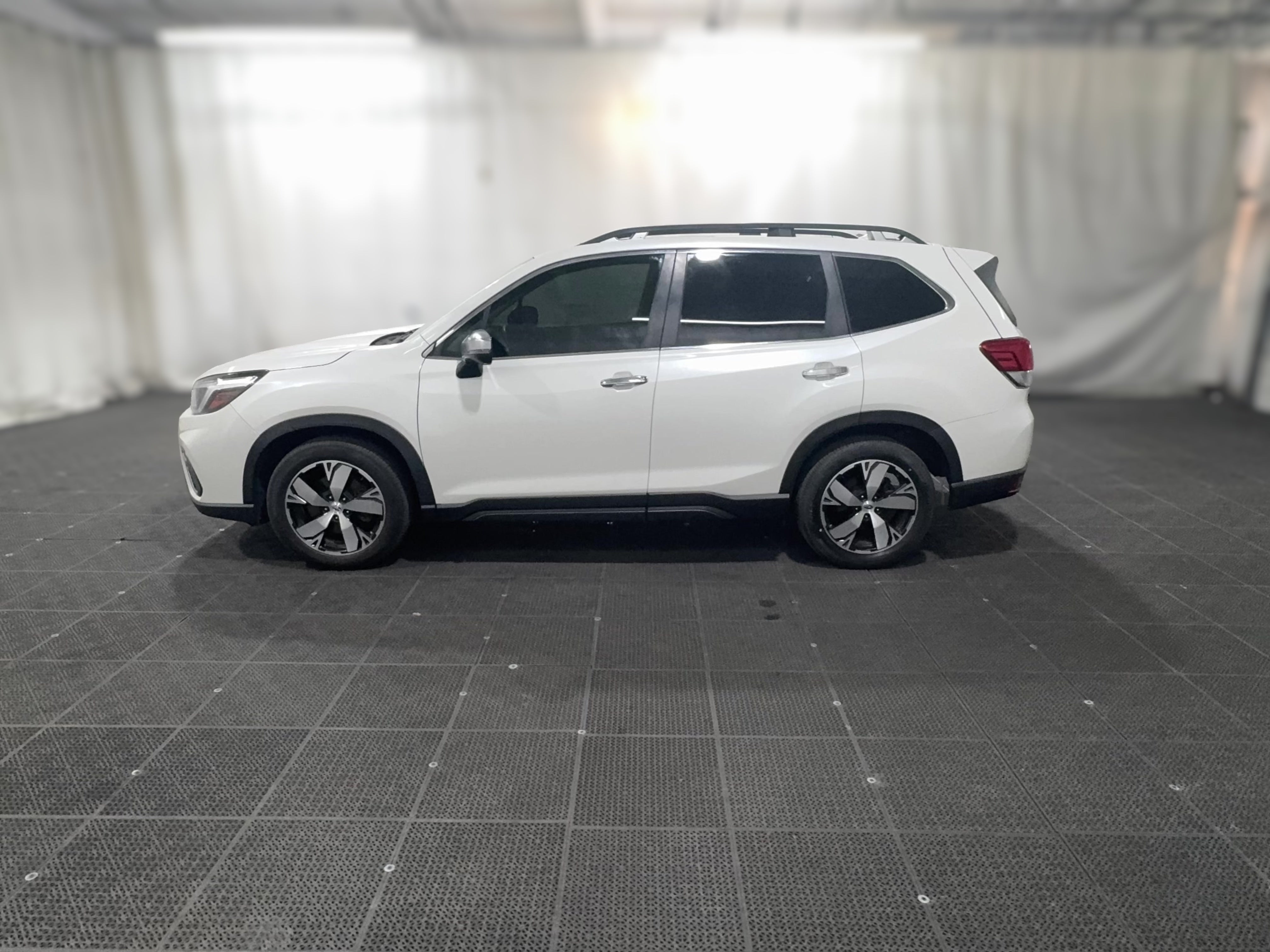 2019 Subaru Forester Touring - Photo 30