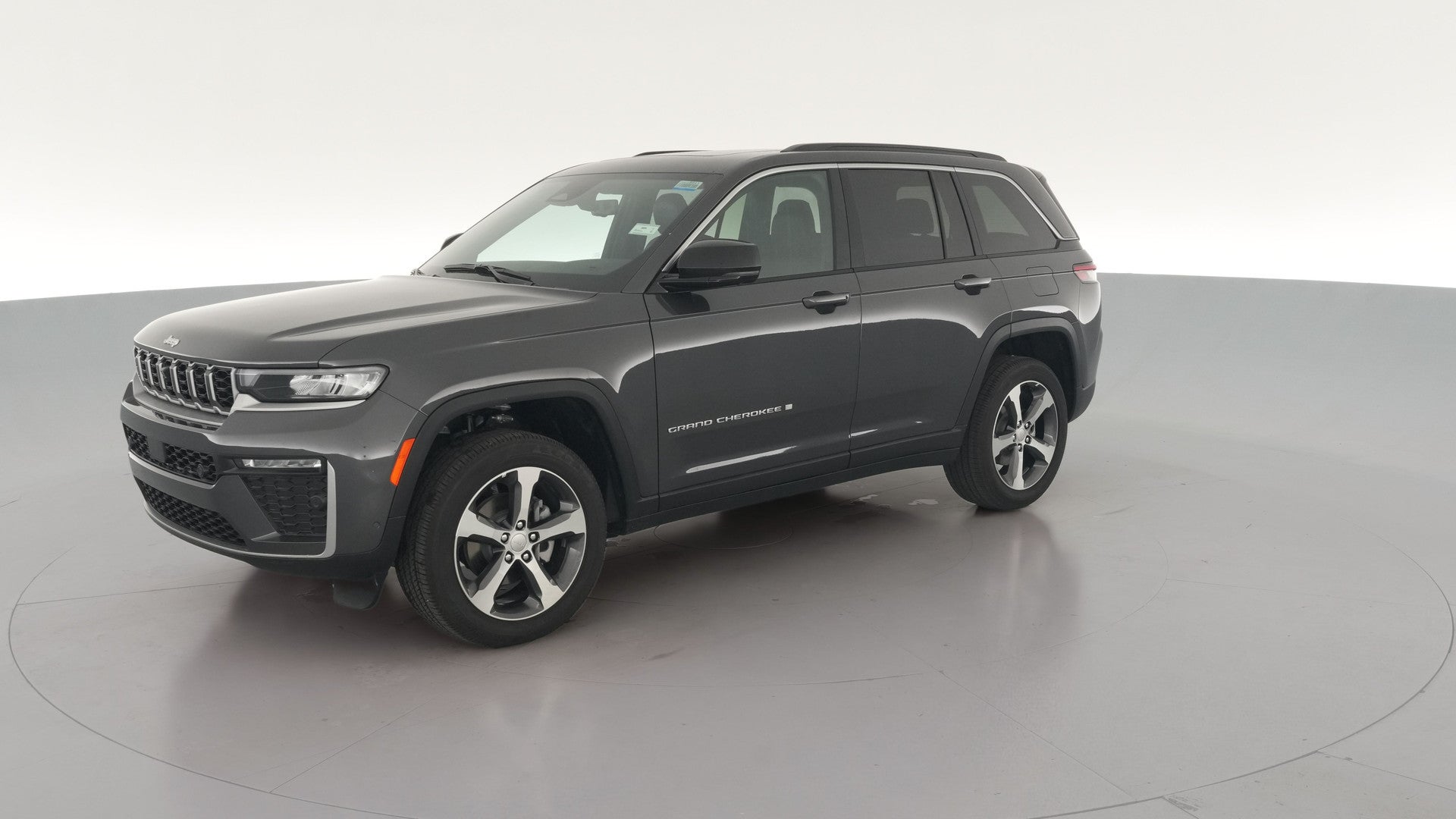 2026 Jeep Grand Cherokee vehicle photo