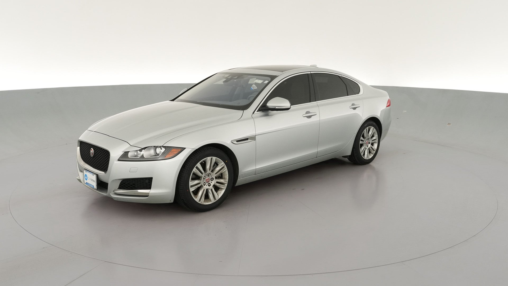 2017 Jaguar XF vehicle photo