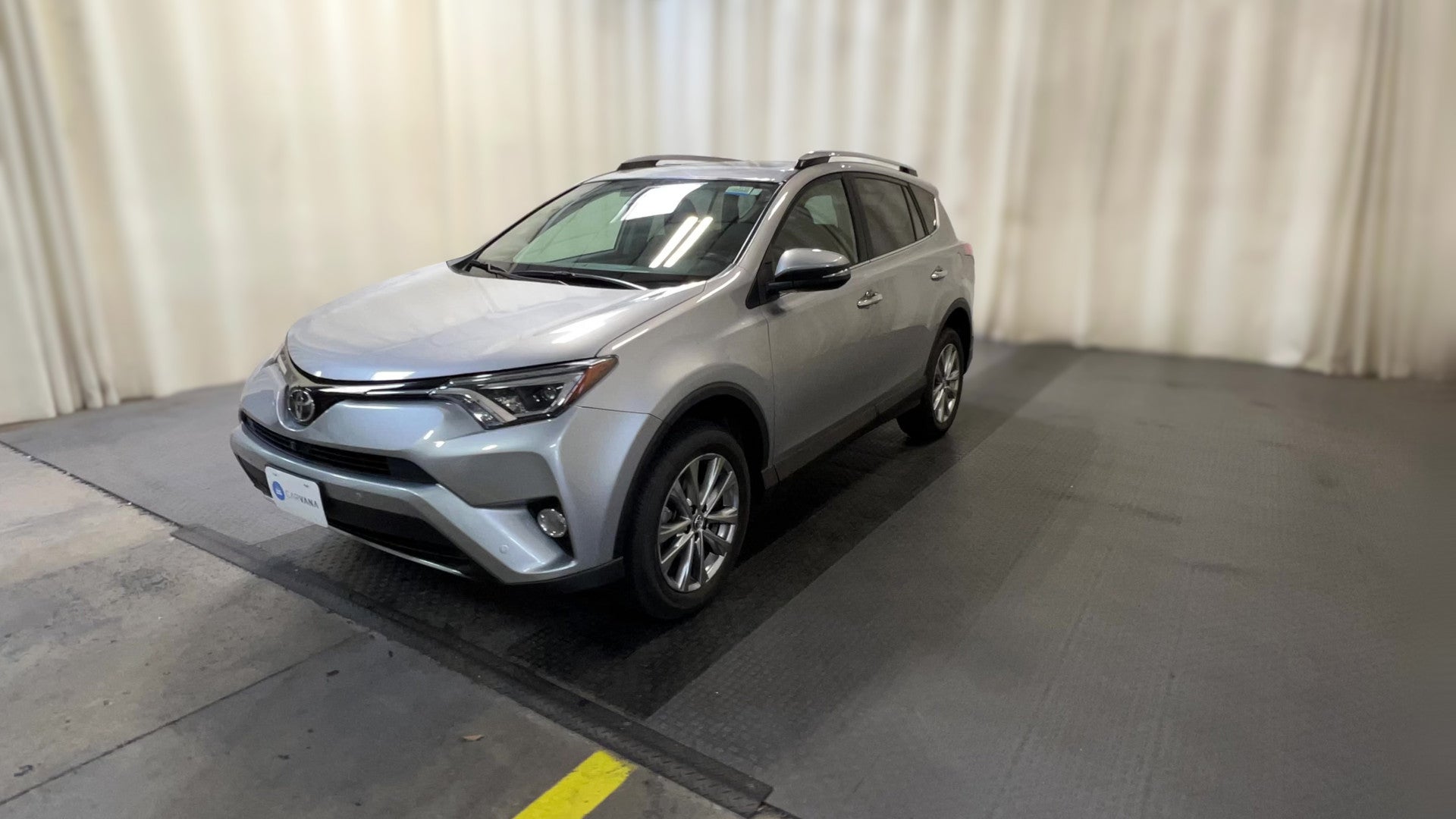 2017 Toyota RAV4 vehicle photo