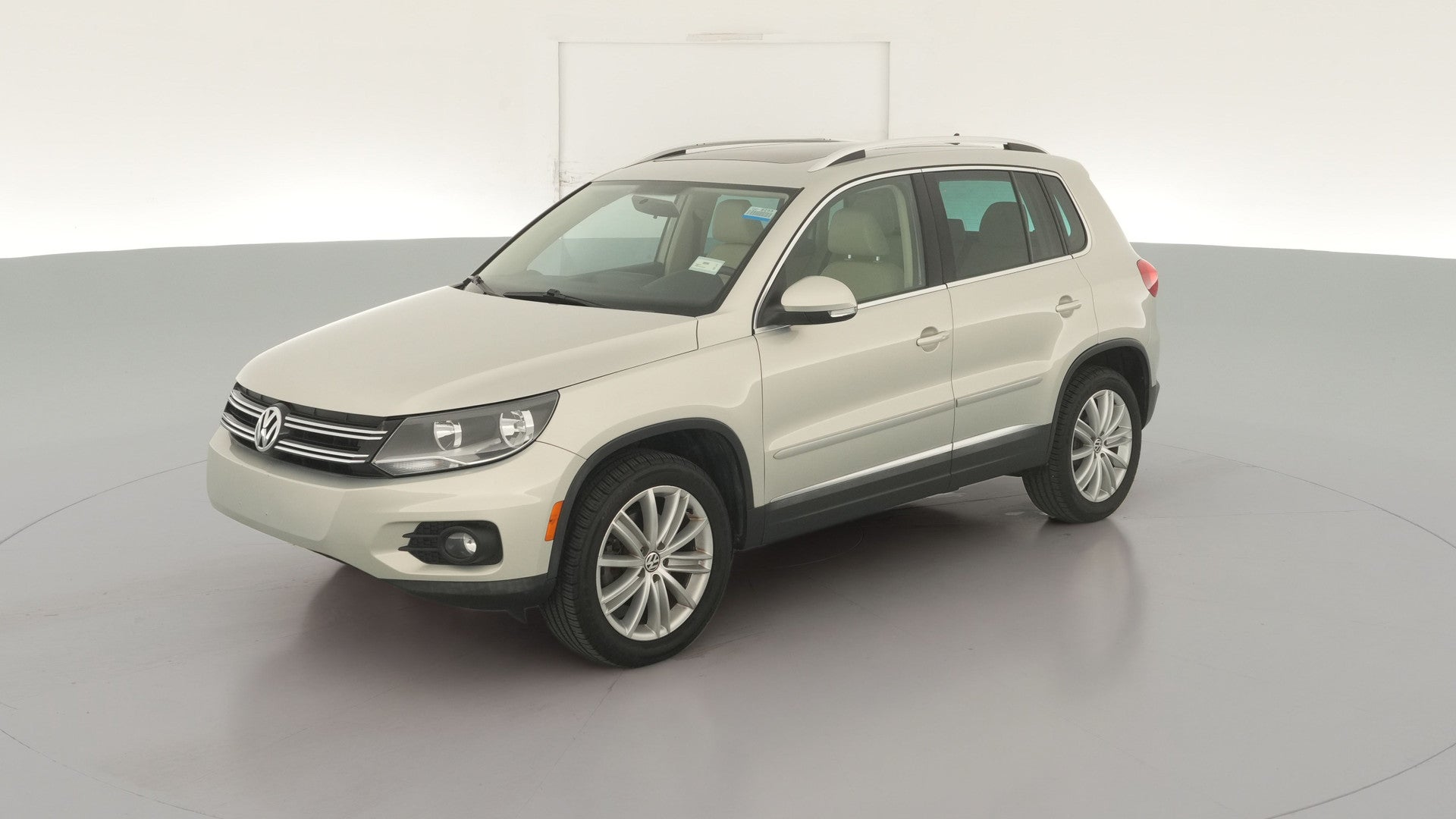 2015 Volkswagen Tiguan vehicle photo