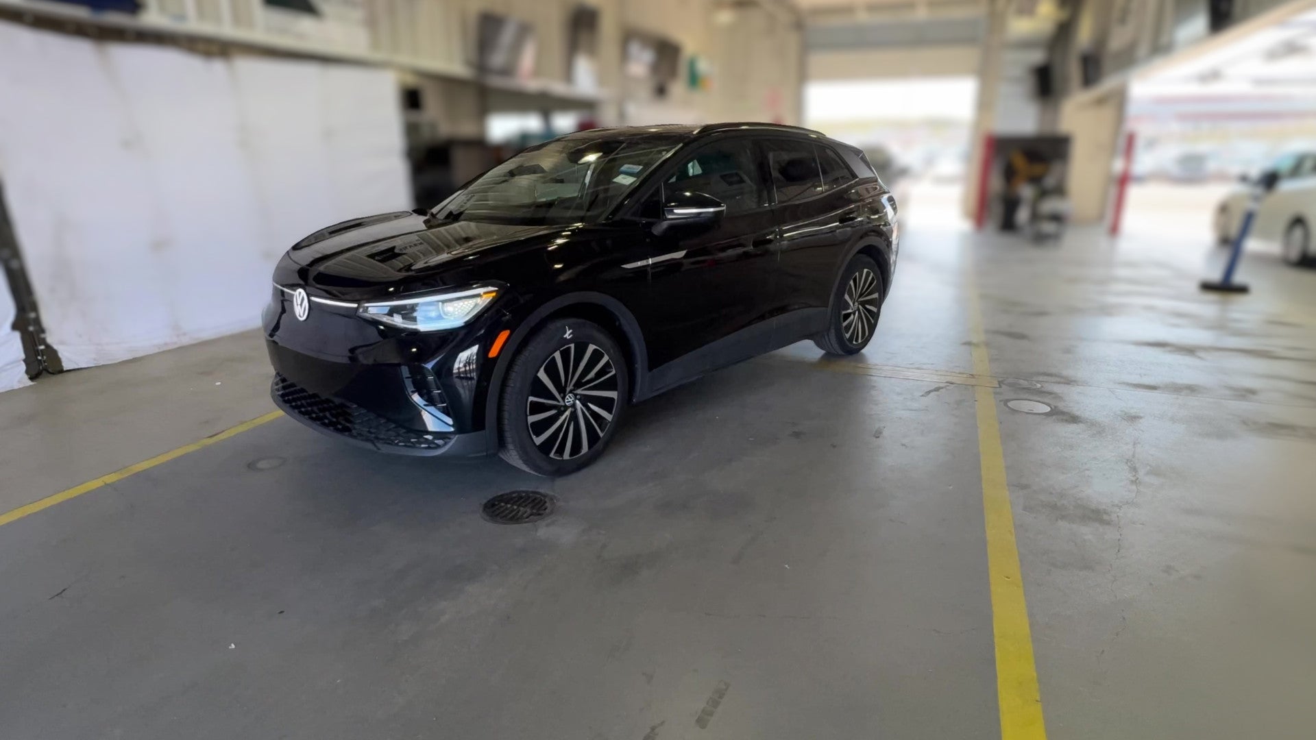 2024 Volkswagen ID.4 vehicle photo