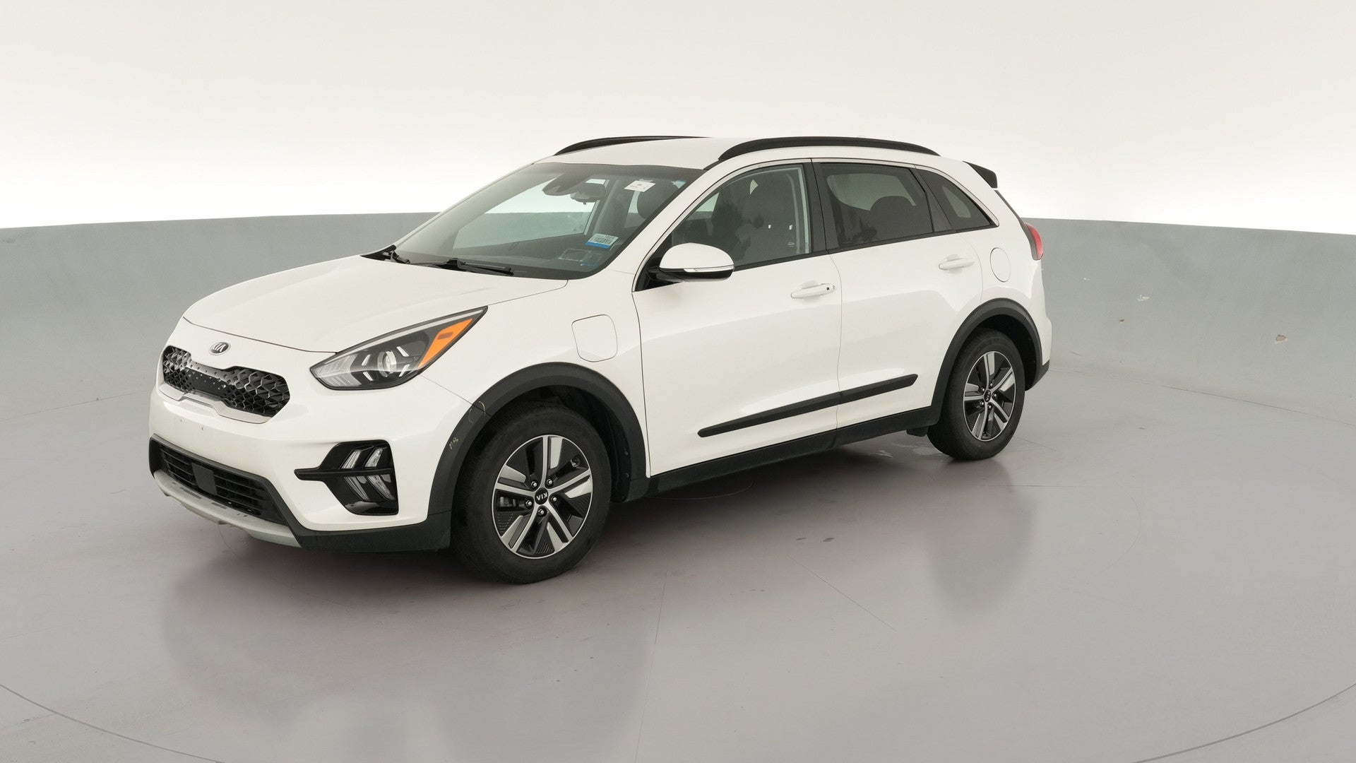 2020 Kia Niro Plug-in Hybrid vehicle photo