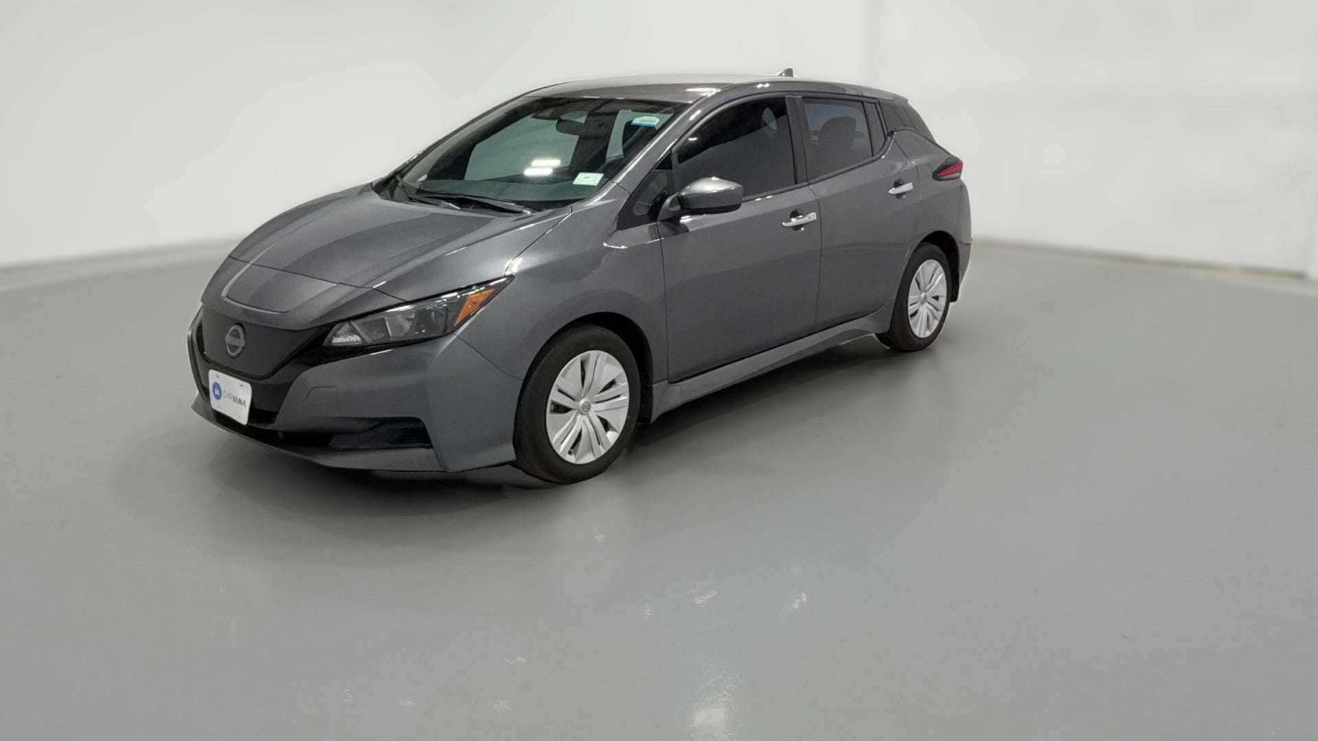 2025 Nissan LEAF vehicle photo