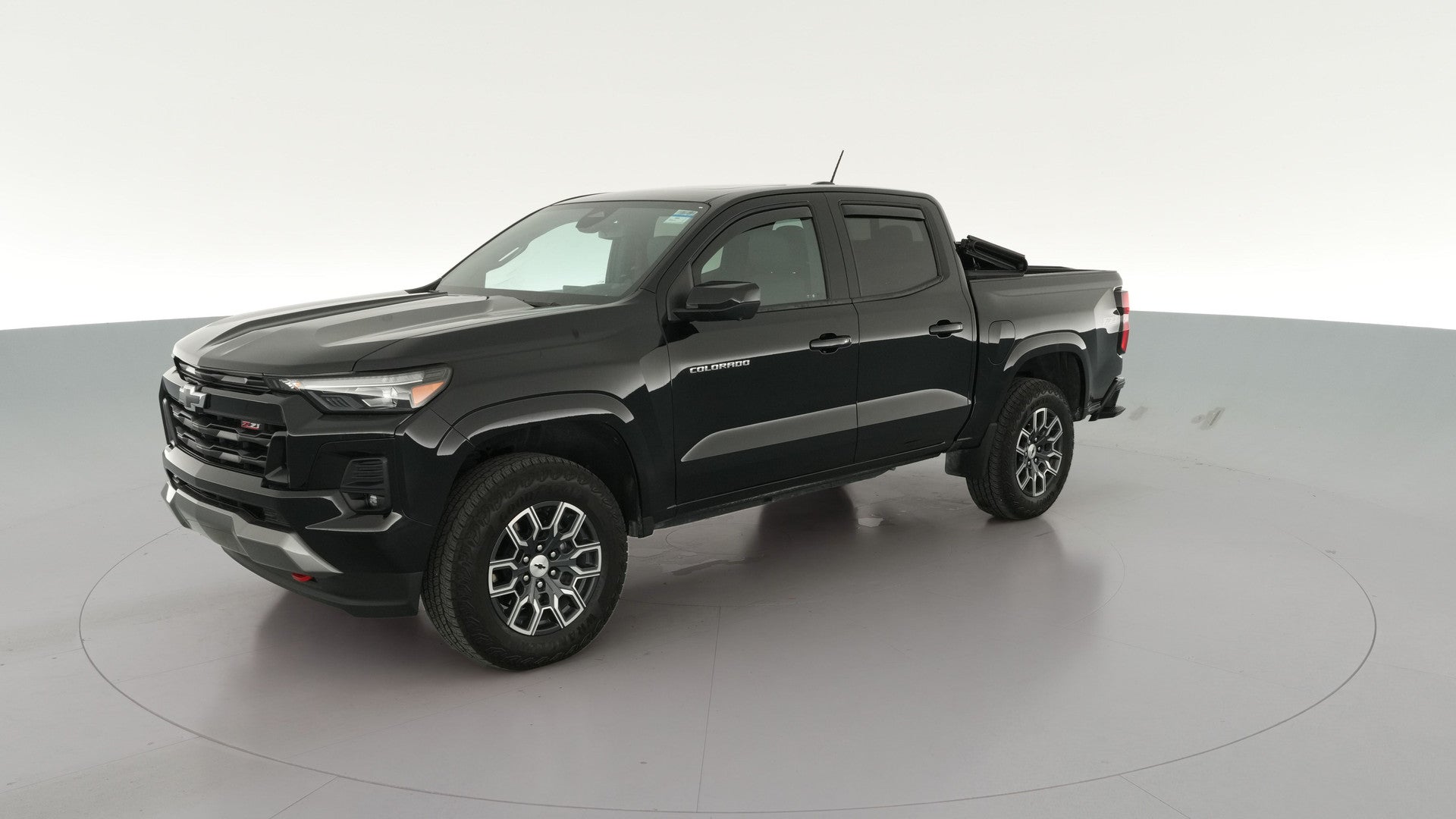 2024 Chevrolet Colorado Crew Cab vehicle photo