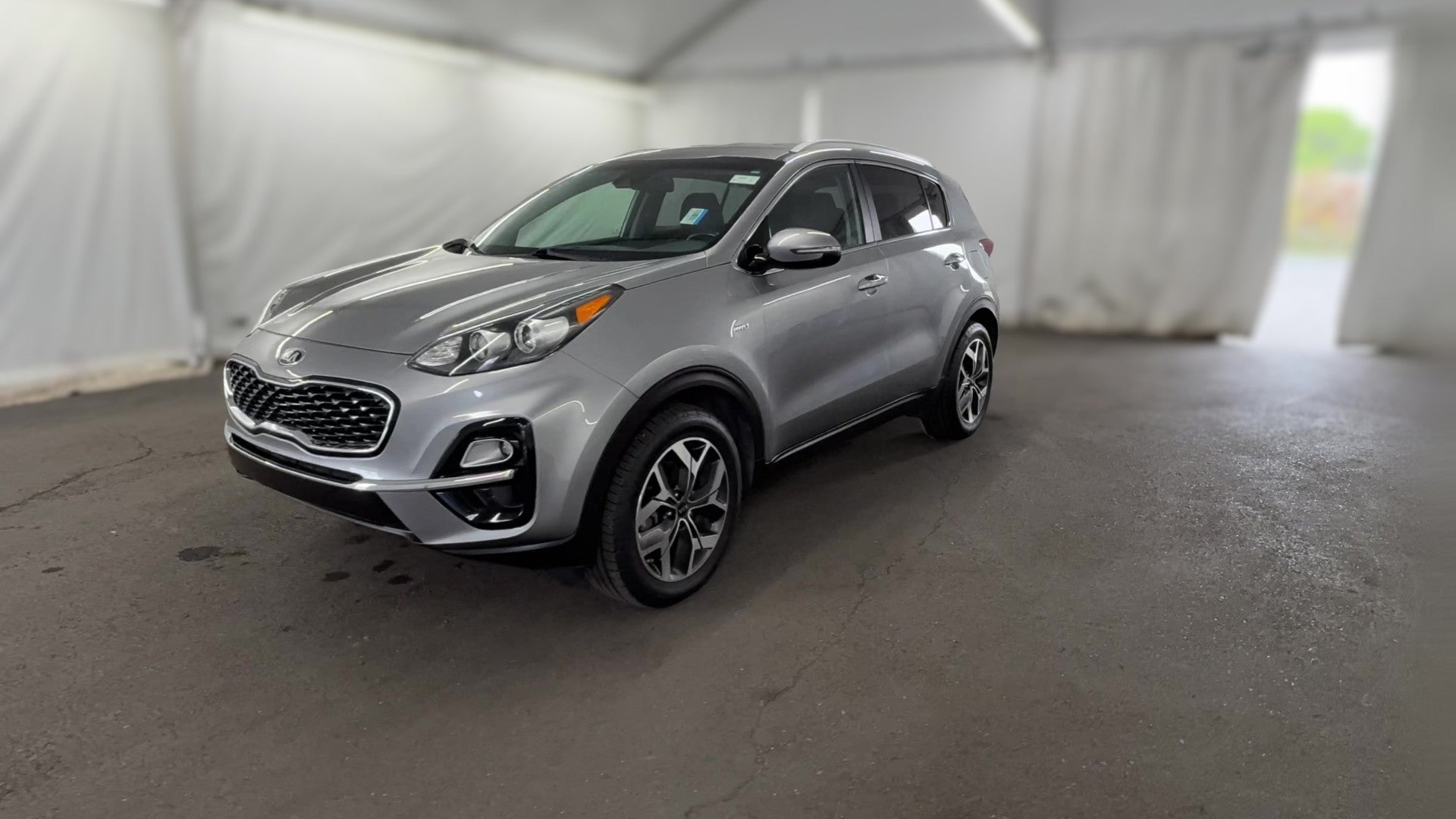 2021 Kia Sportage vehicle photo