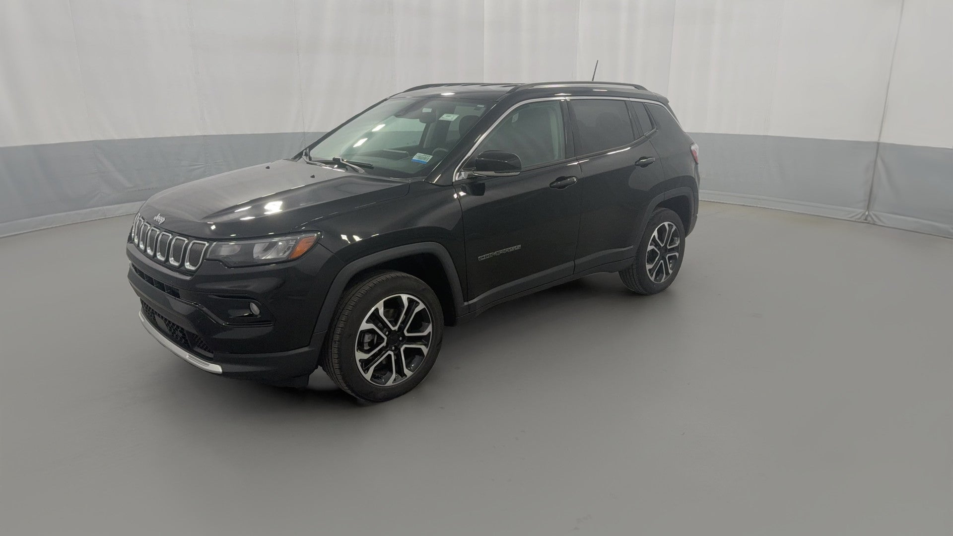 2022 Jeep Compass vehicle photo