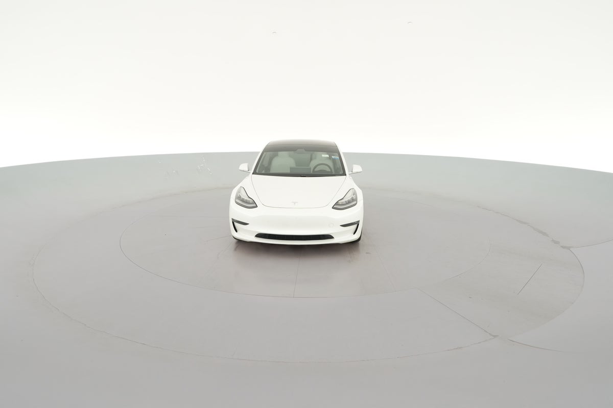 2020 Tesla Model 3 Performance in Pearl White — 360° view 1