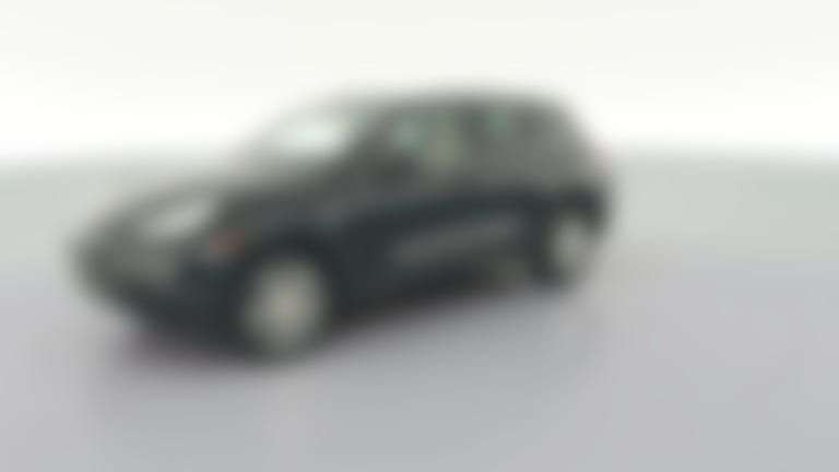 2014 Porsche Cayenne vehicle photo