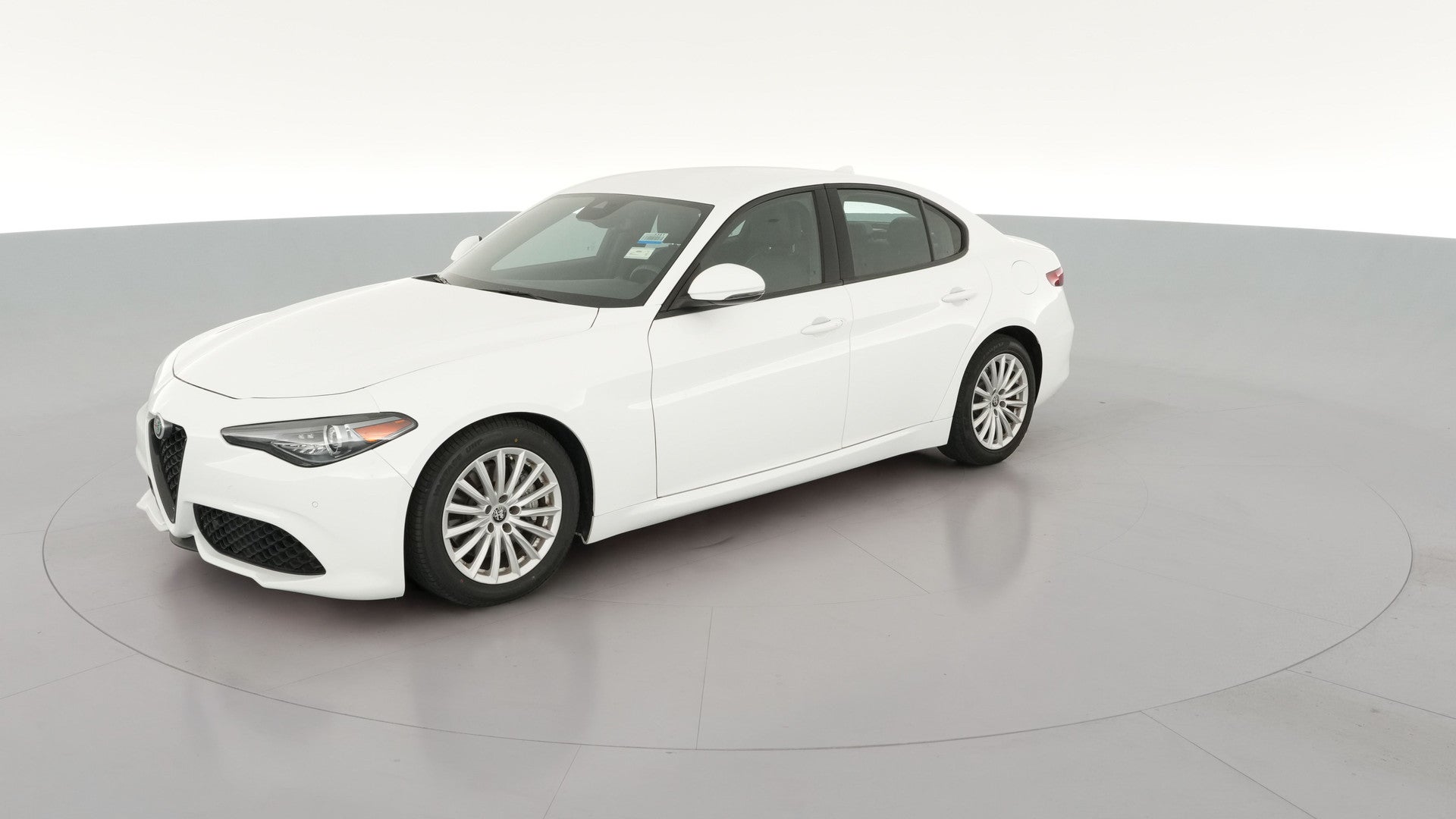 2023 Alfa Romeo Giulia vehicle photo
