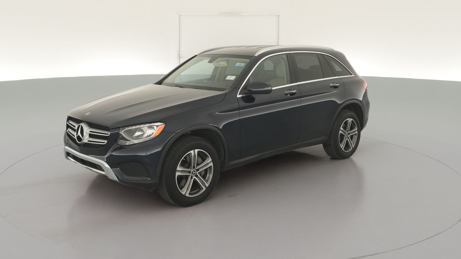 2017 Mercedes-Benz GLC vehicle photo