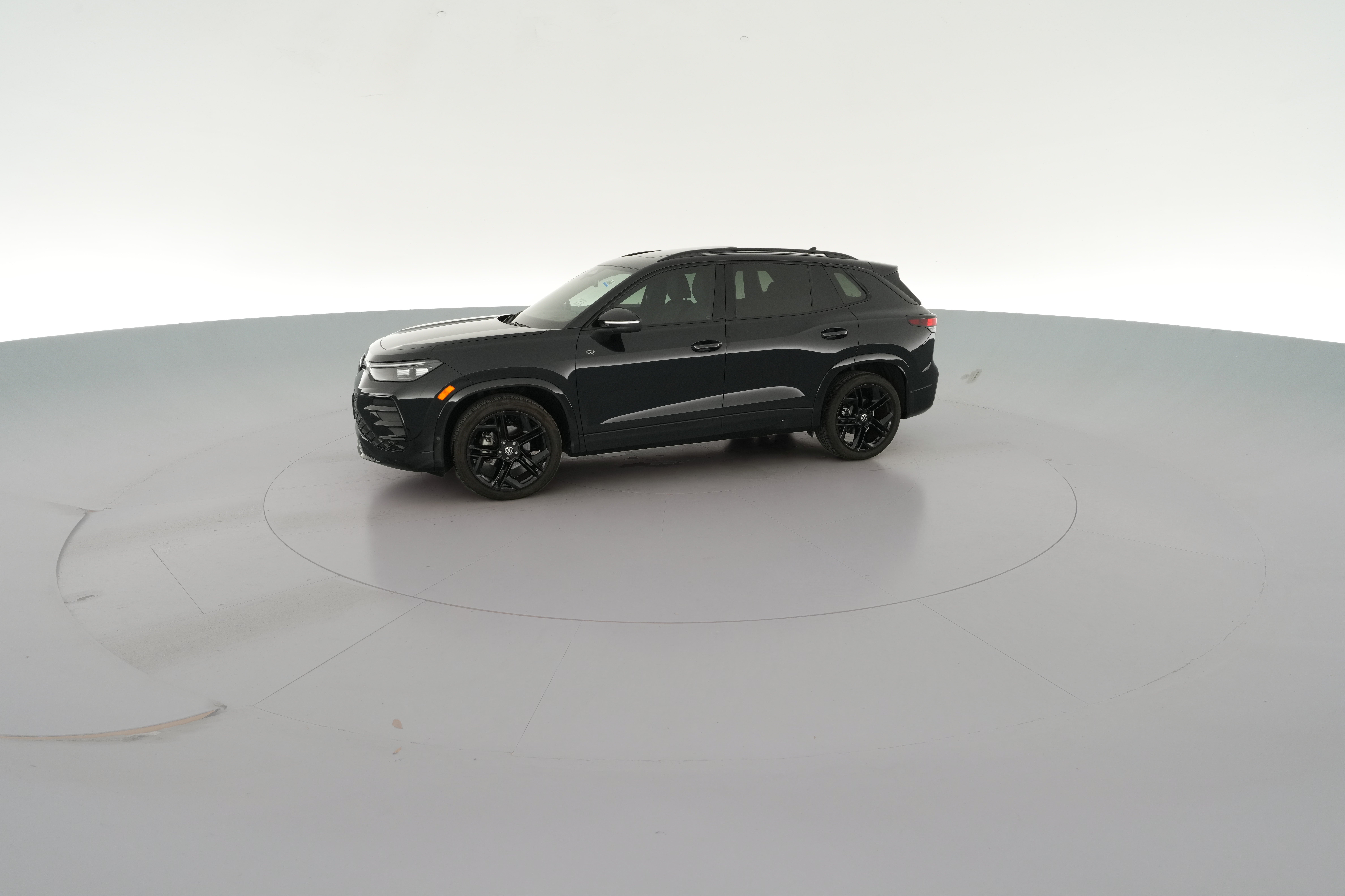 2026 Volkswagen Tiguan SE R-LINE BLACK - Photo 24