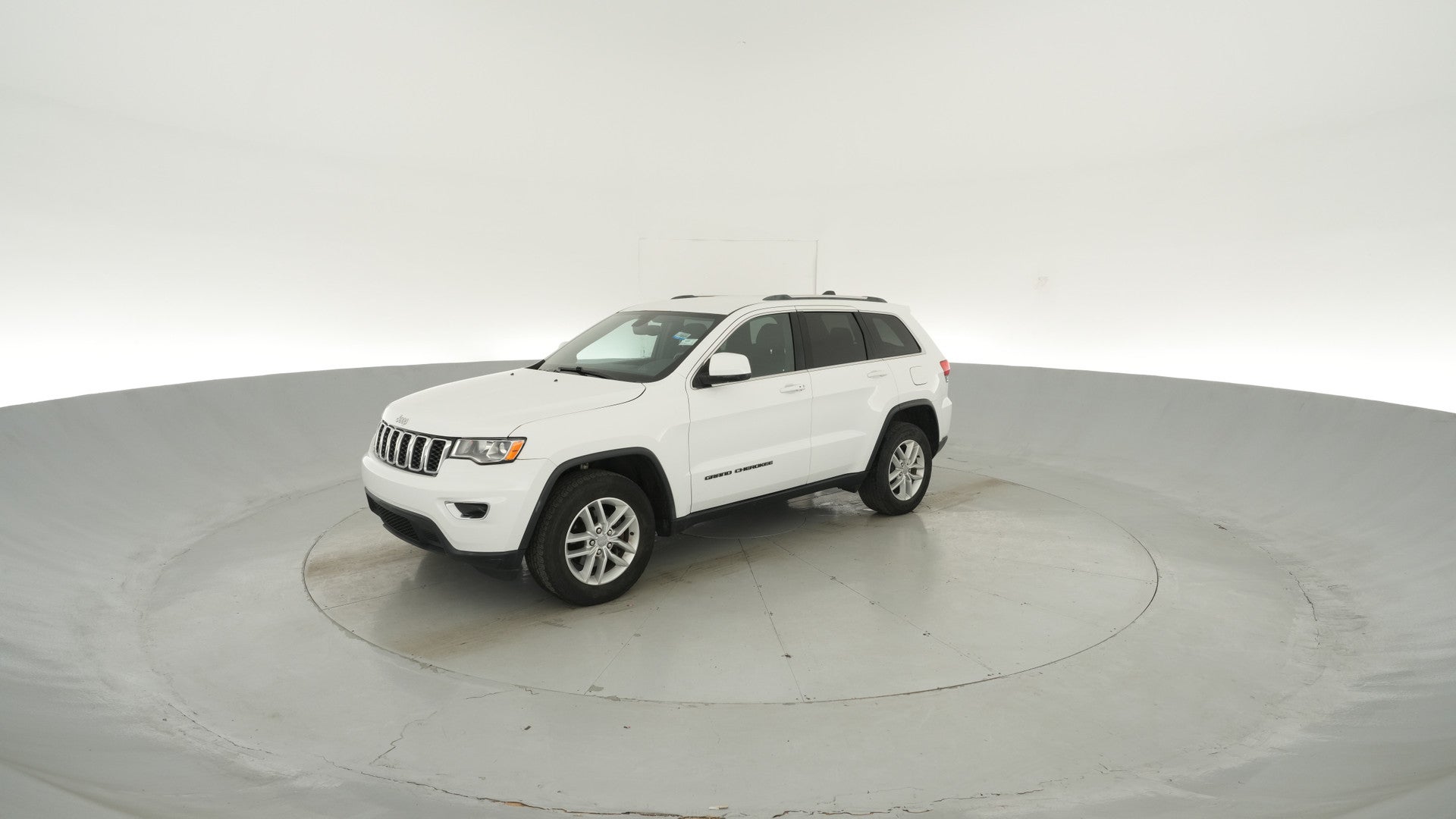 2018 Jeep Grand Cherokee vehicle photo