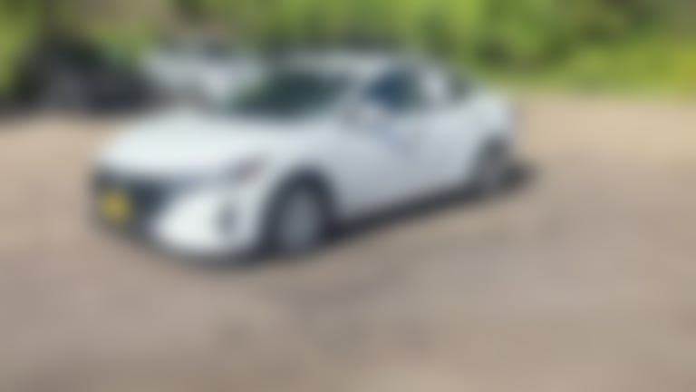 2025 Nissan Sentra vehicle photo