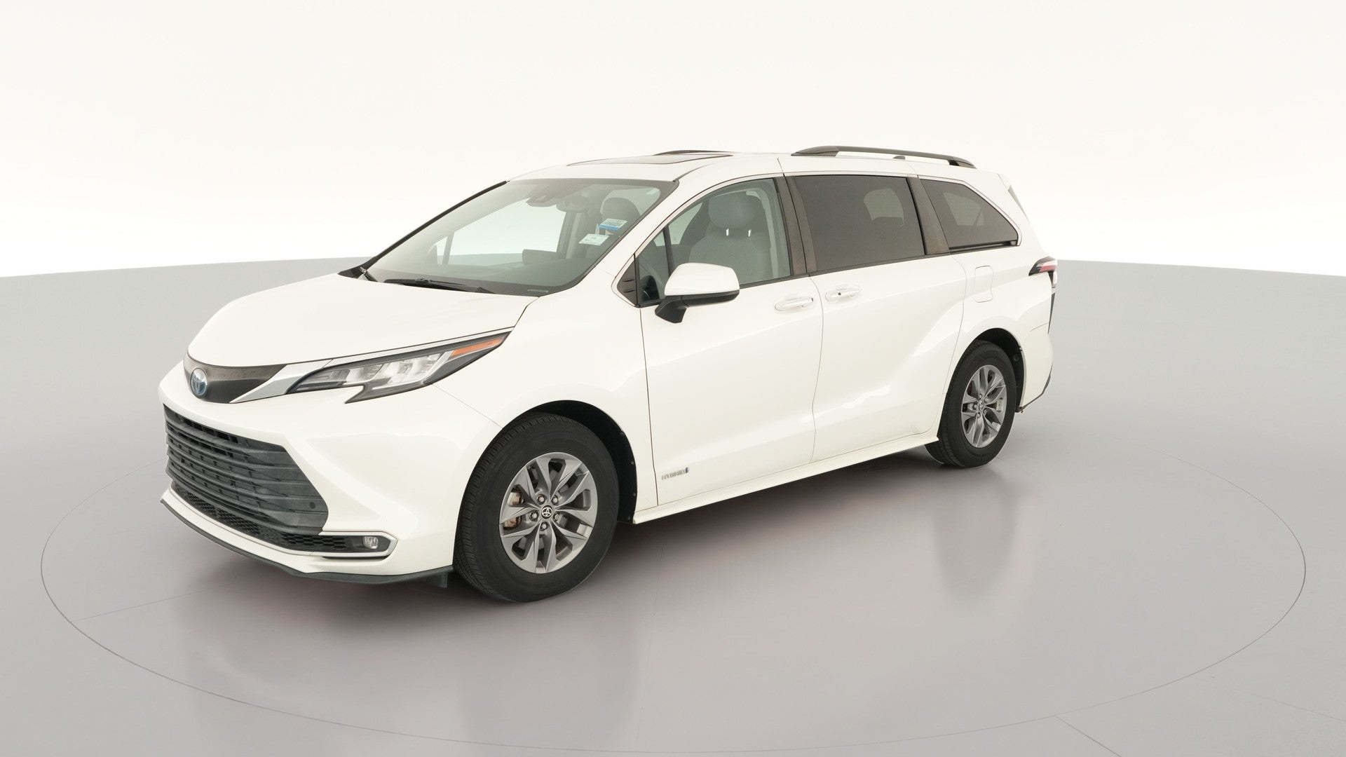 2021 Toyota Sienna vehicle photo