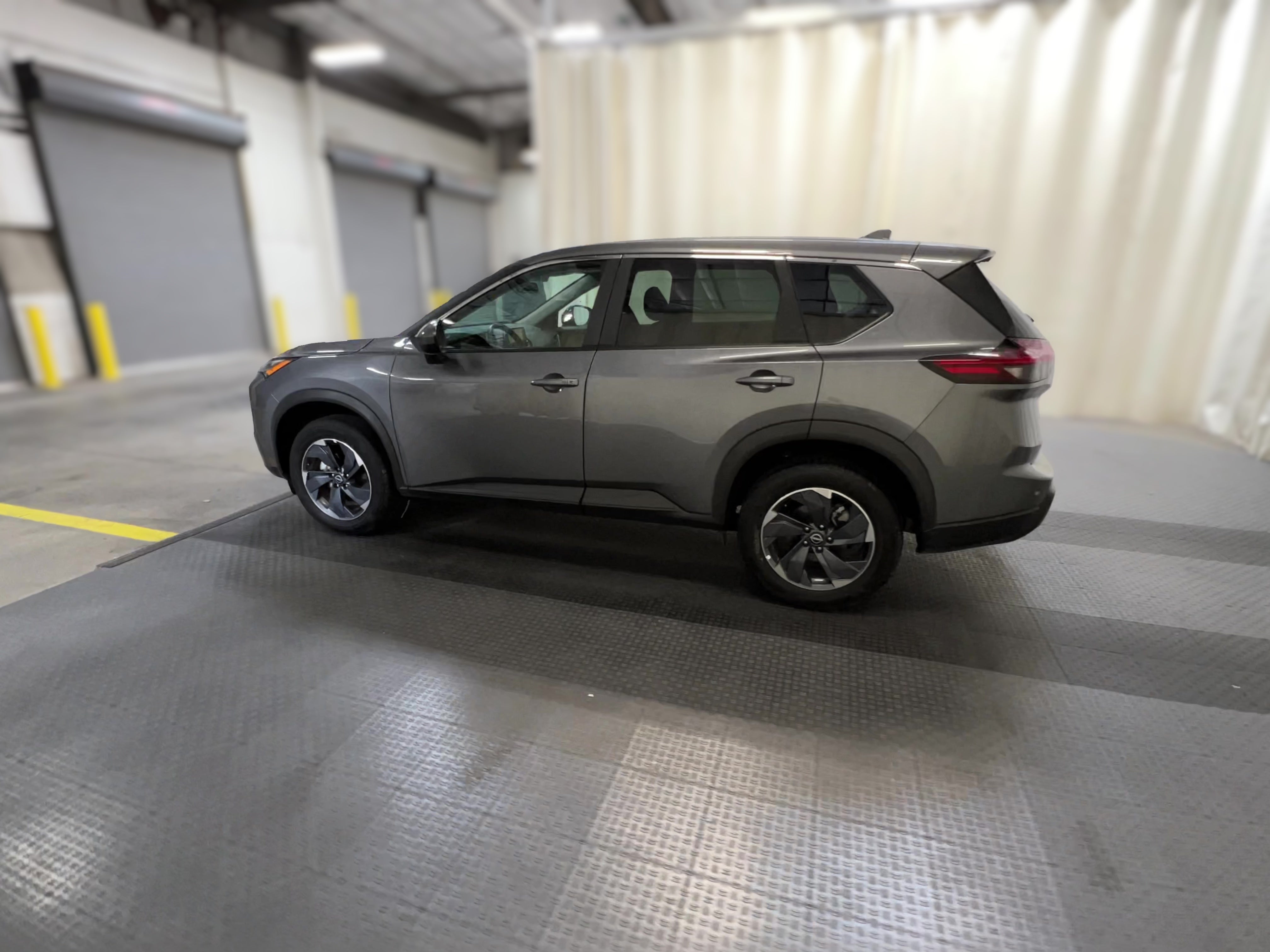 2025 Nissan Rogue SV - Photo 27