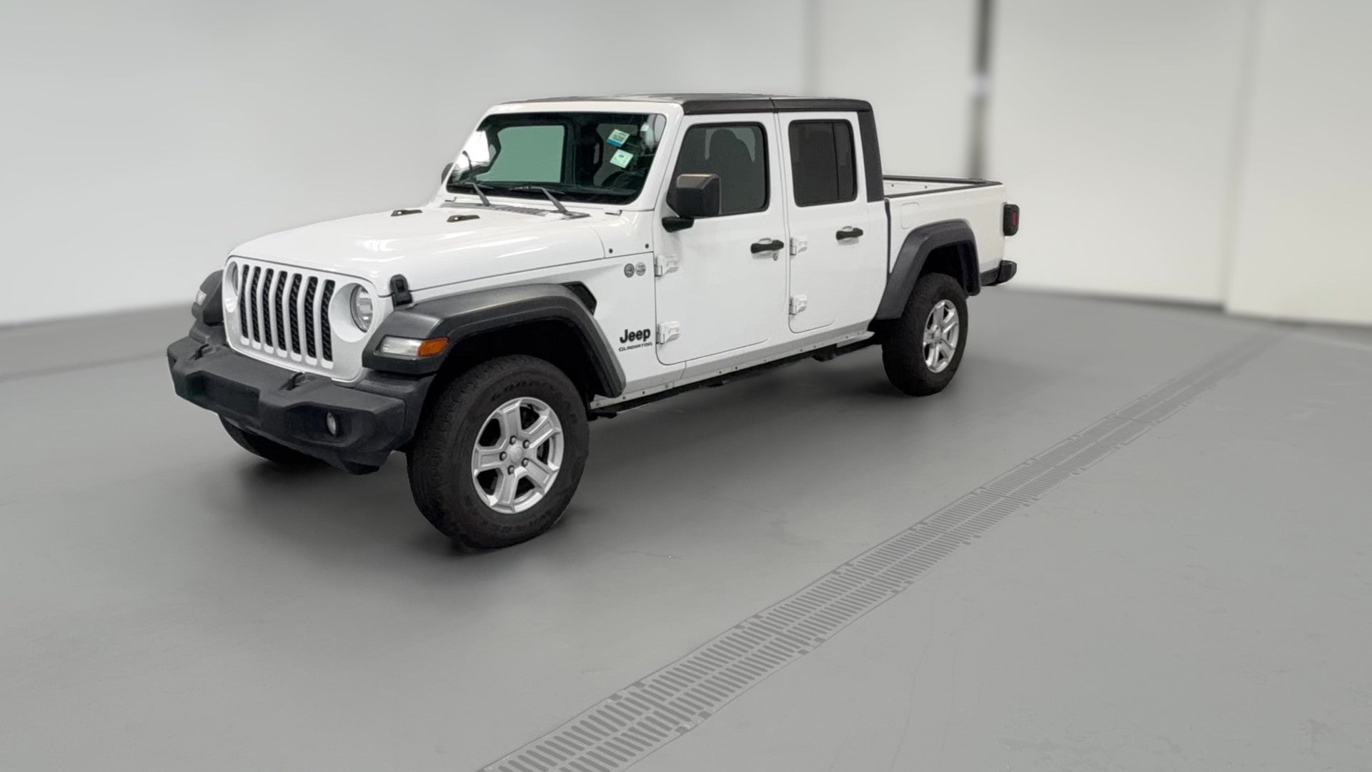 2020 Jeep Gladiator vehicle photo