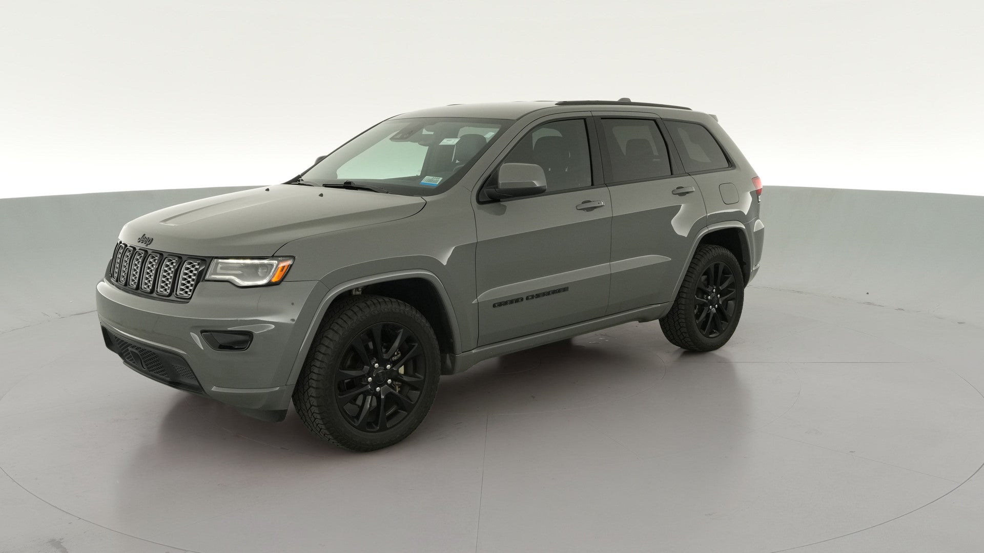 2020 Jeep Grand Cherokee vehicle photo