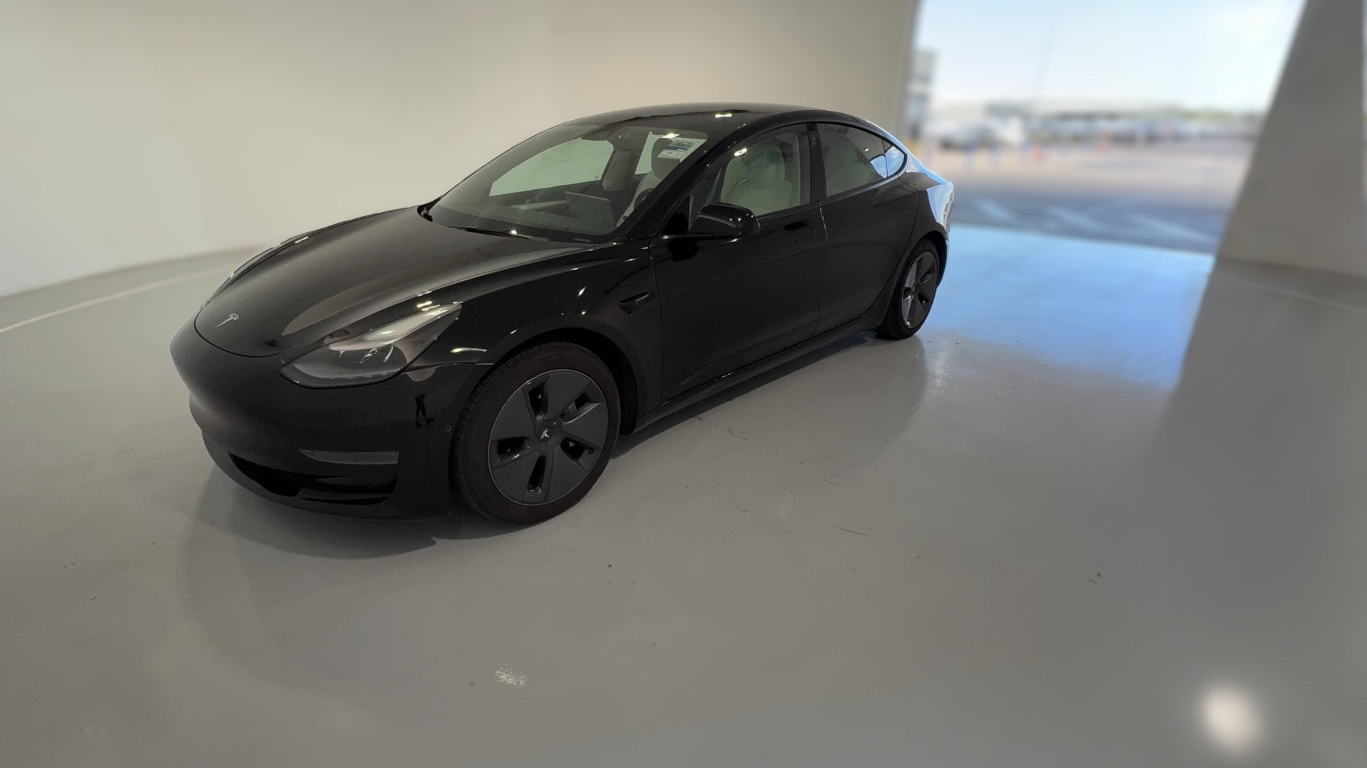 2021 Tesla Model 3 vehicle photo