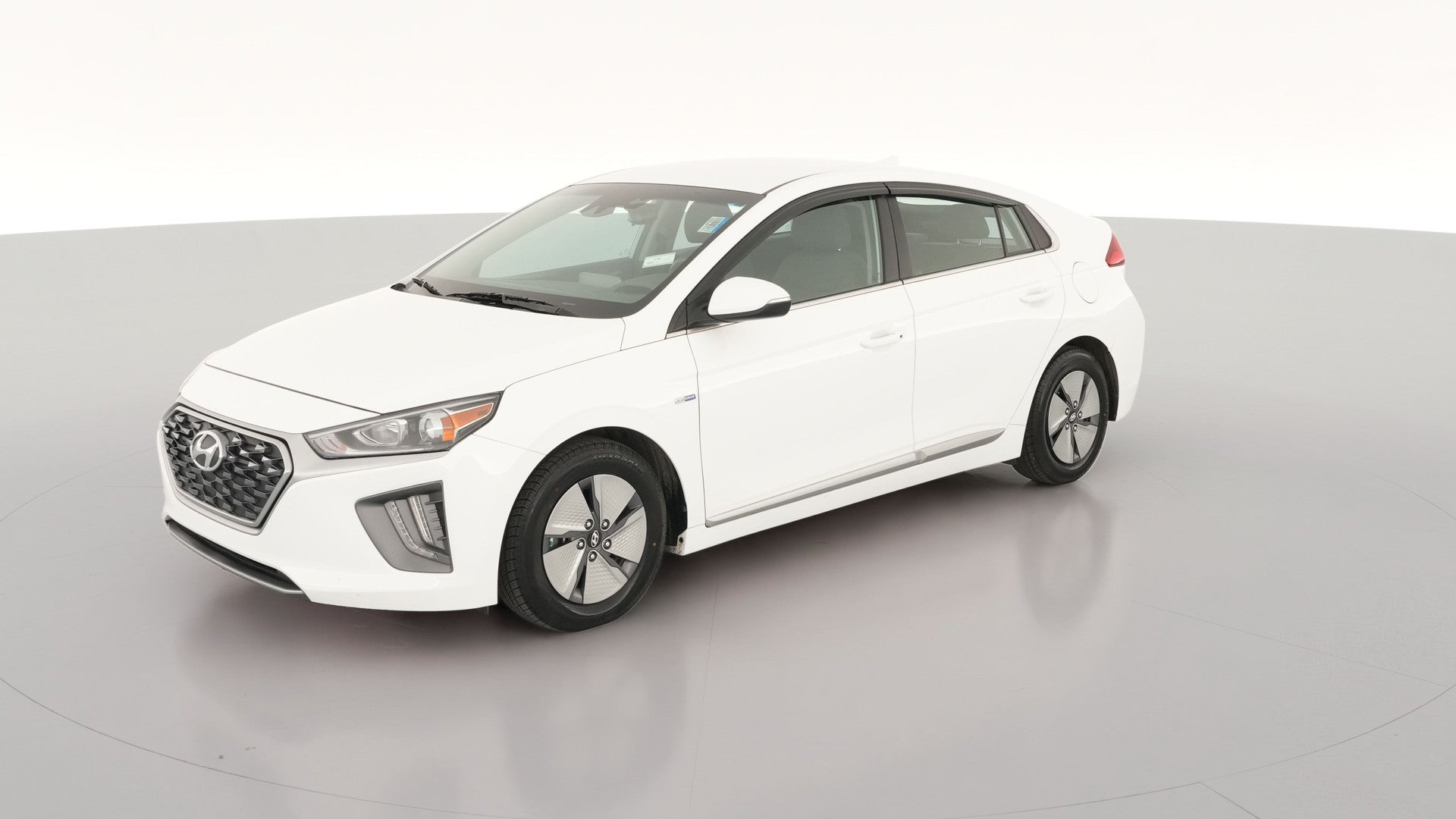 2020 Hyundai Ioniq Hybrid vehicle photo