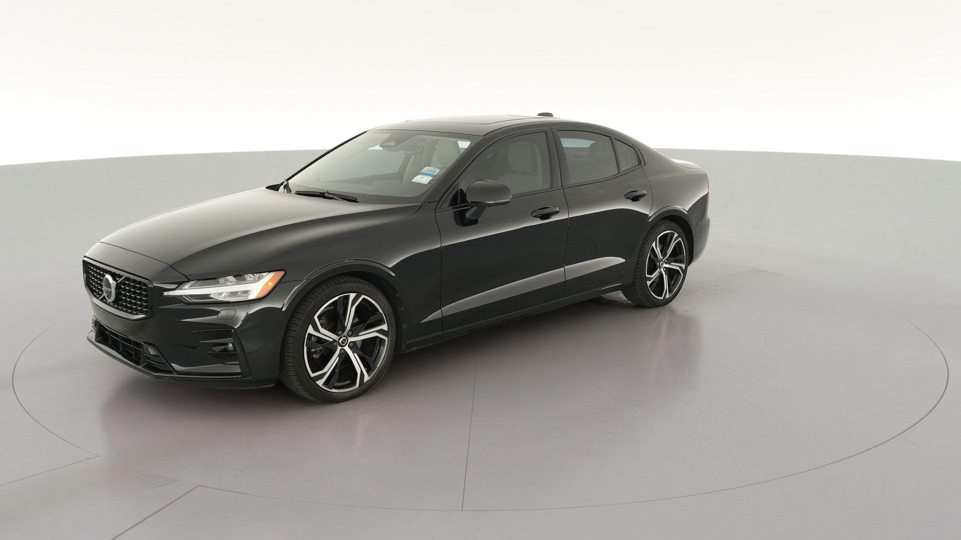 2024 Volvo S60 vehicle photo