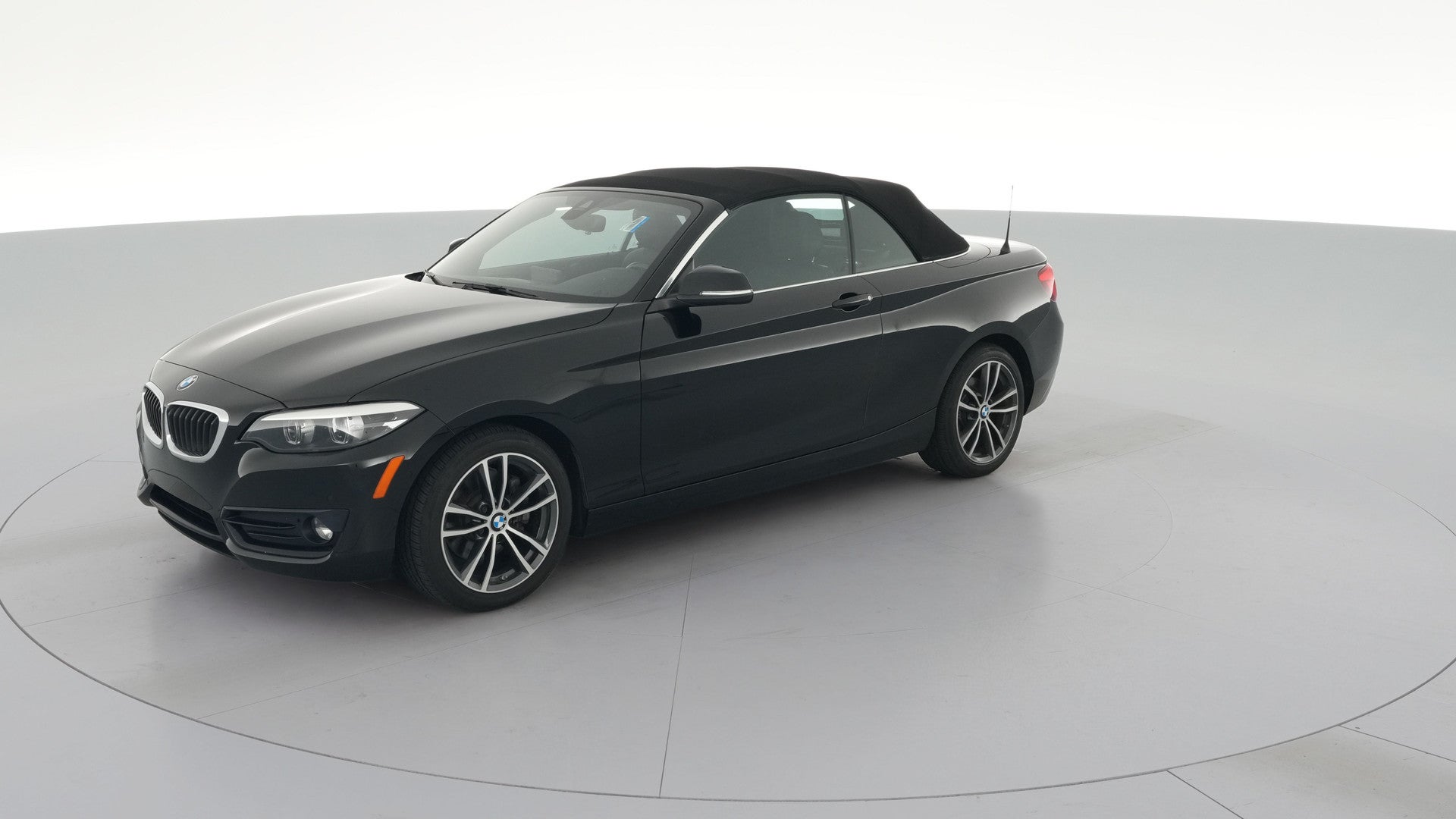 2018 BMW 2 Series vehicle photo