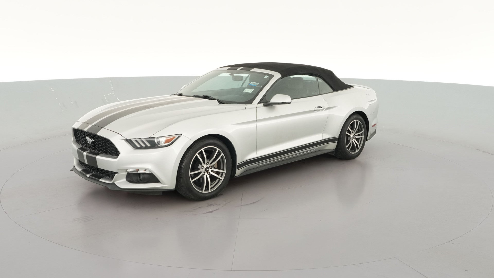 2016 Ford Mustang vehicle photo