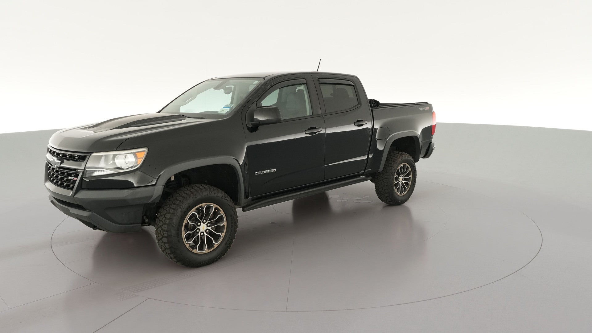 2018 Chevrolet Colorado Crew Cab vehicle photo