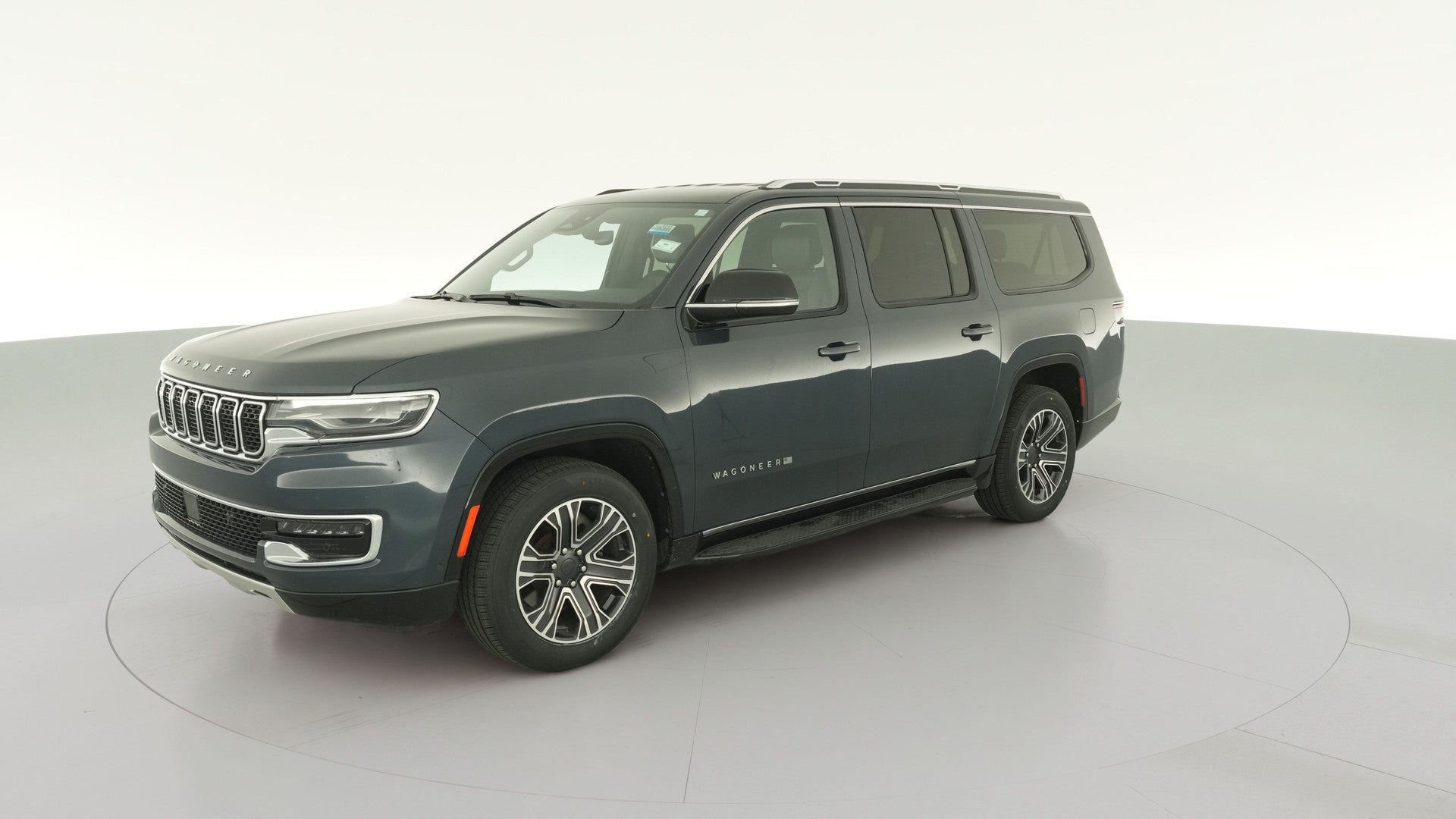 2024 Jeep Wagoneer L vehicle photo