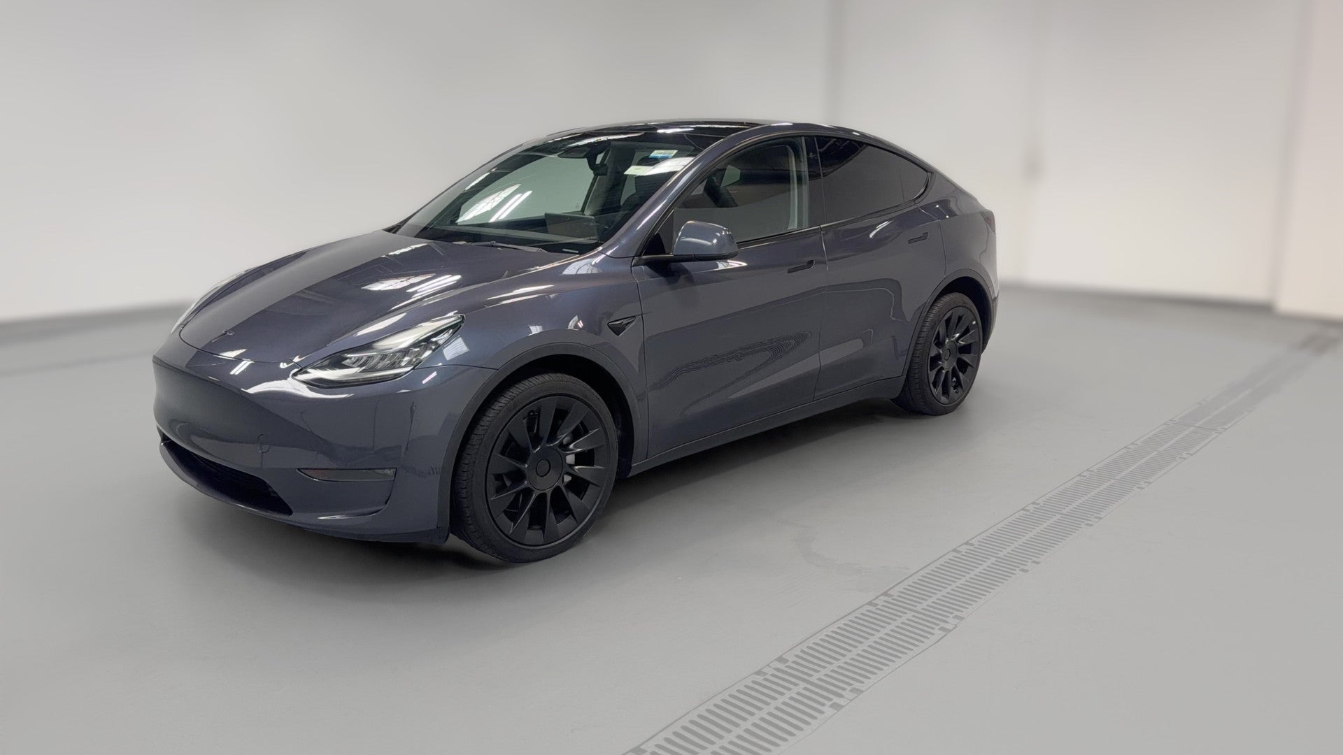 2023 Tesla Model Y vehicle photo
