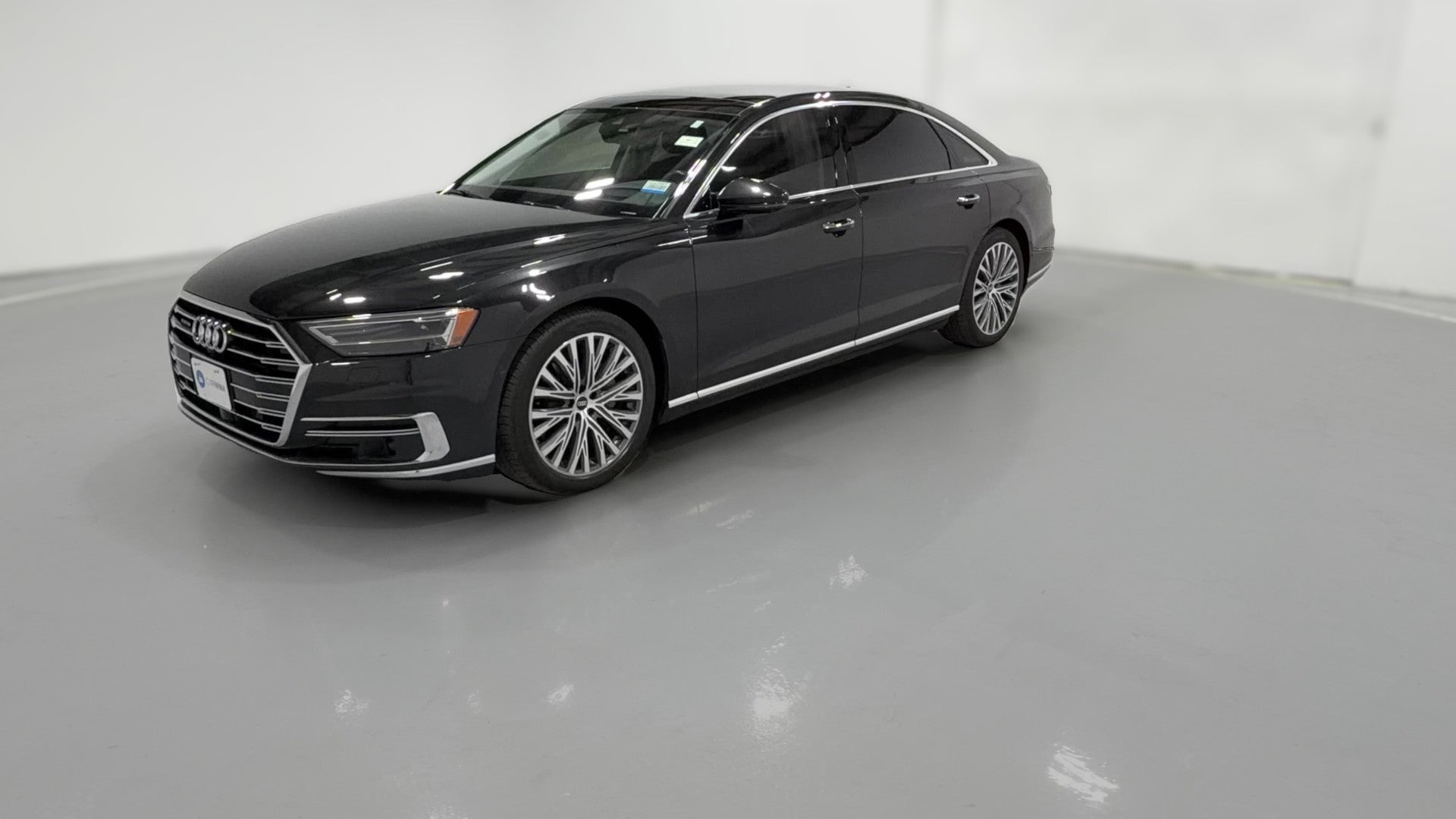 2021 Audi A8 vehicle photo