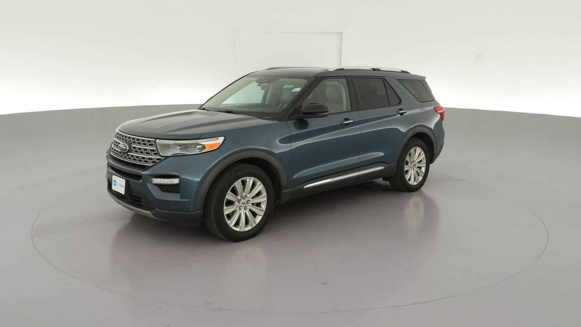 2020 Ford Explorer vehicle photo