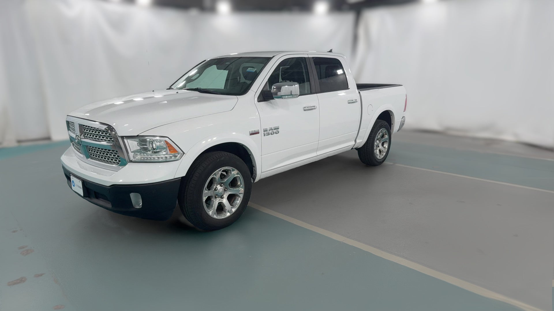 2017 Ram 1500 Crew Cab vehicle photo