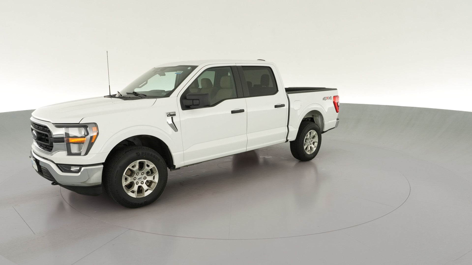 2023 Ford F150 SuperCrew Cab vehicle photo