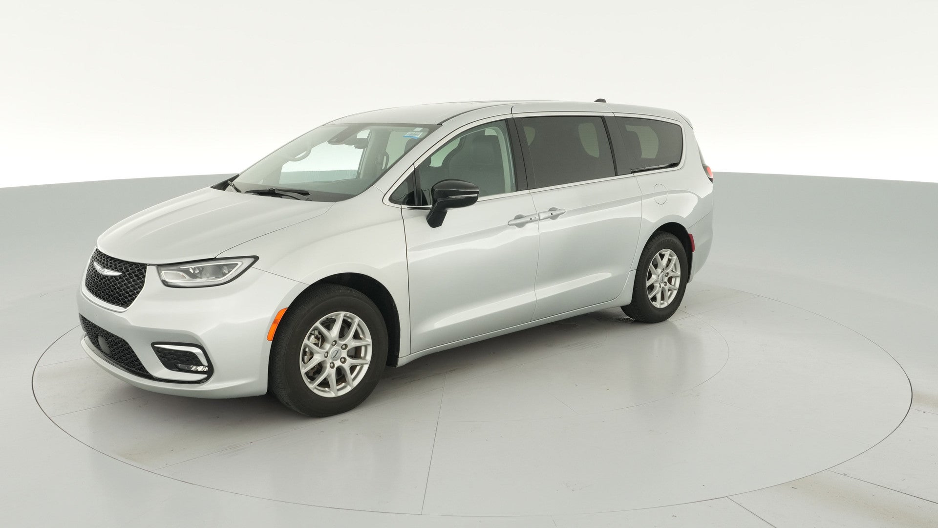 2024 Chrysler Pacifica vehicle photo