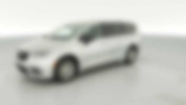 2024 Chrysler Pacifica vehicle photo